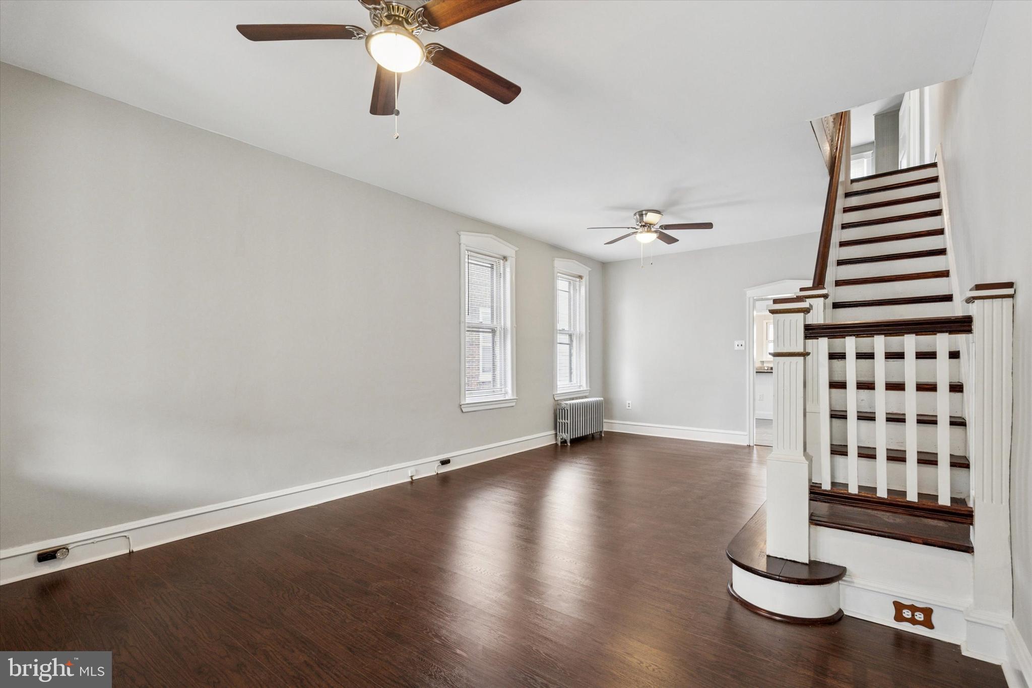 PORT RICHMOND - Residential