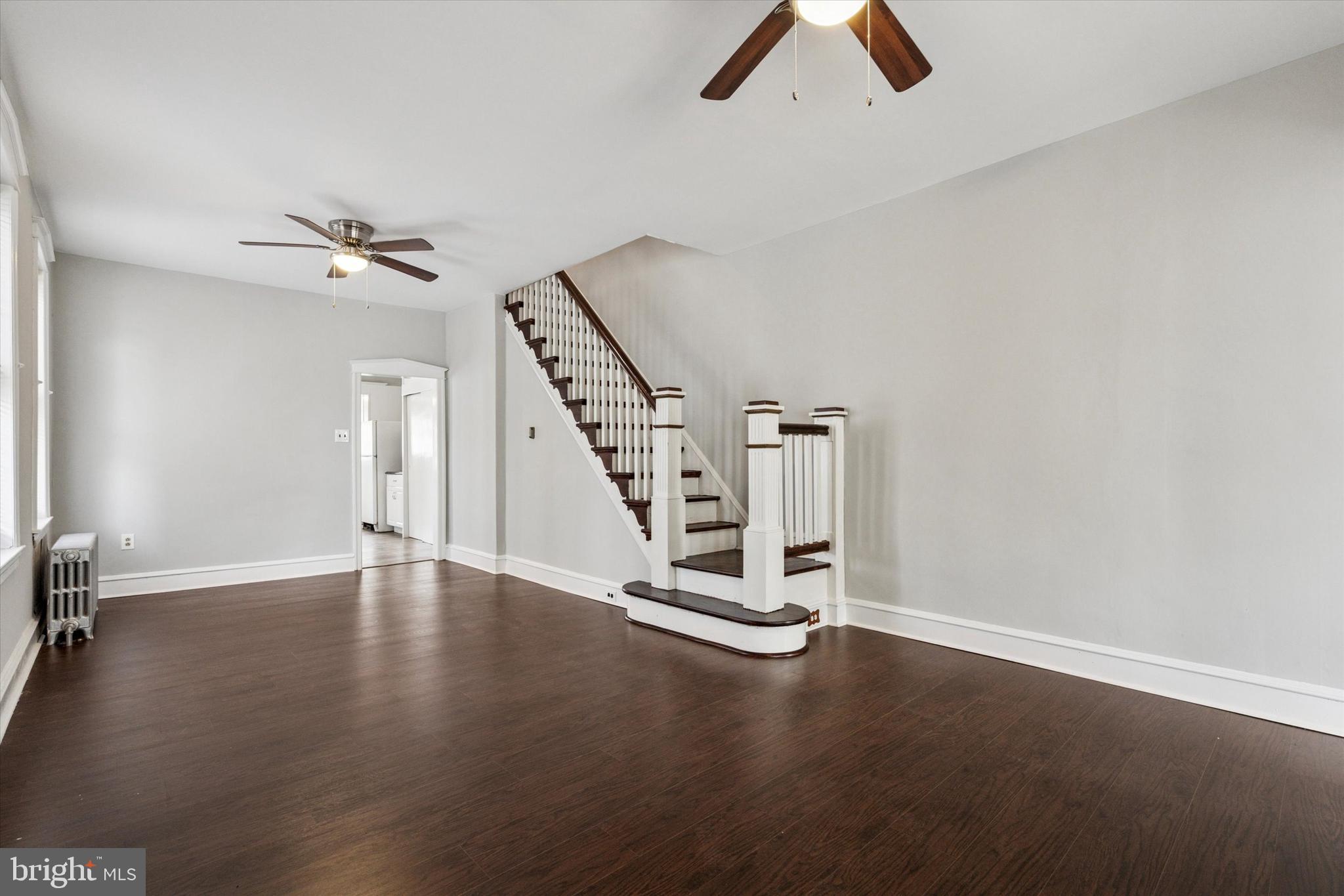 PORT RICHMOND - Residential