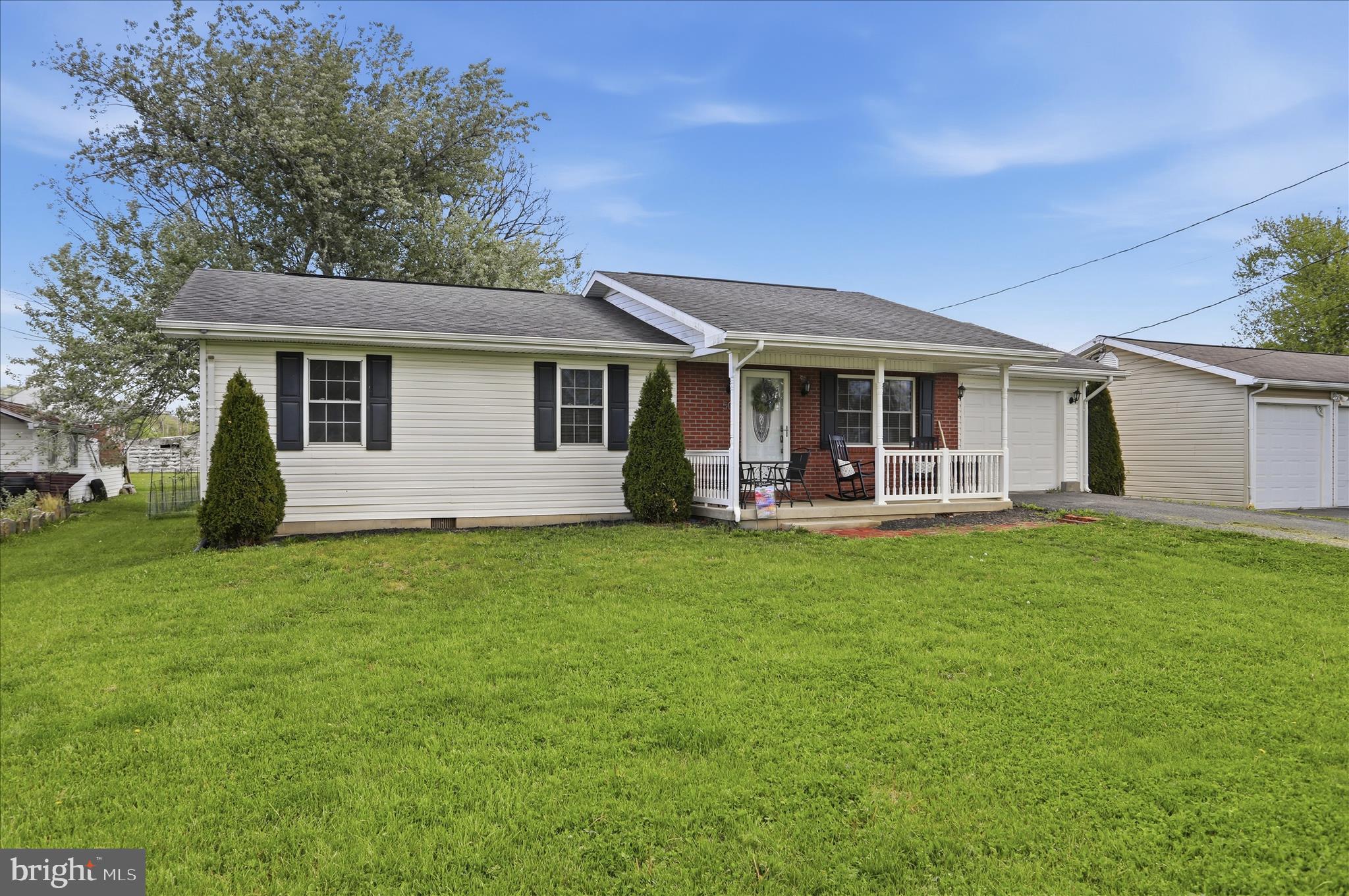 FORT ASHBY - Residential