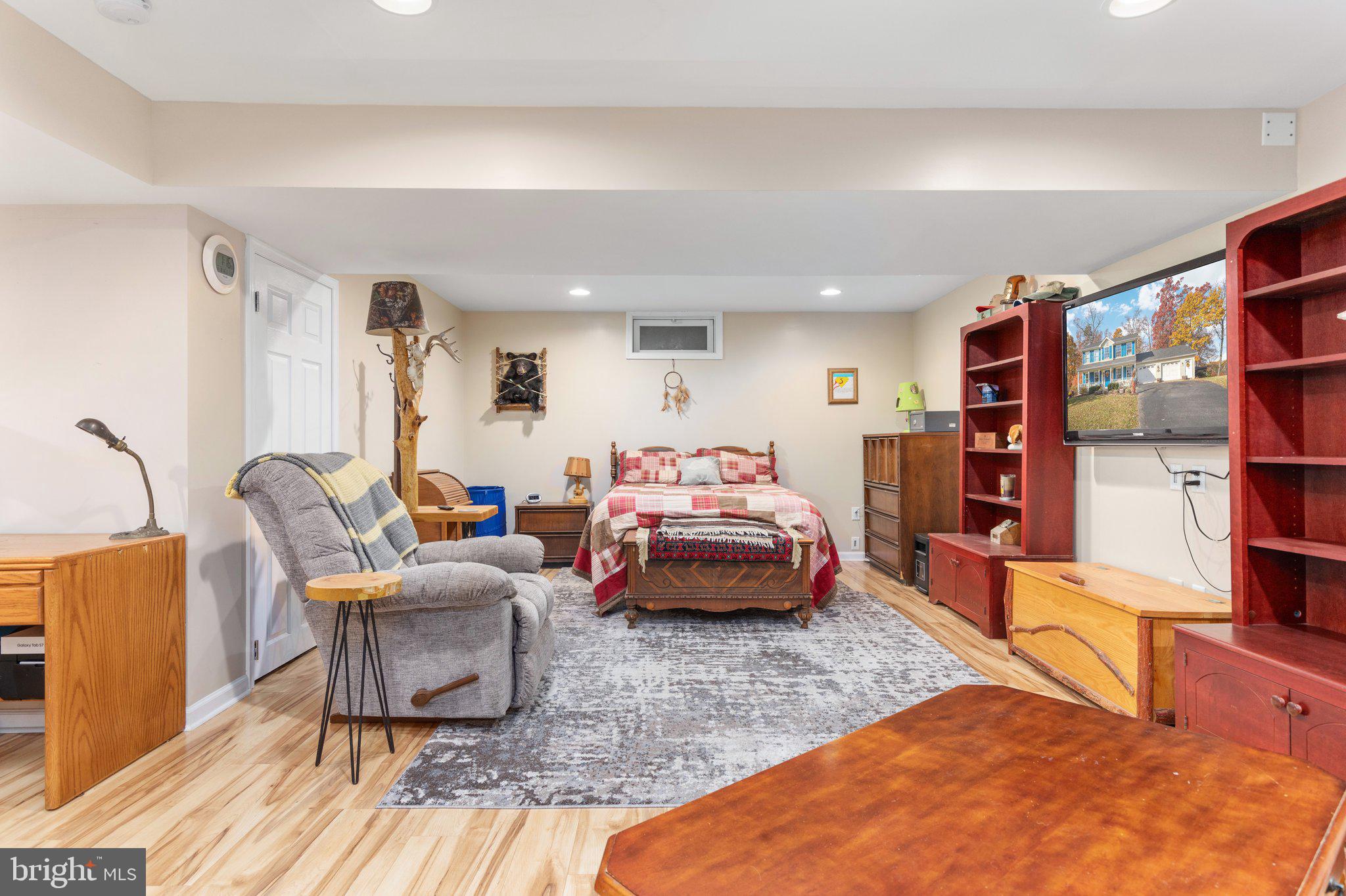 FOREST HEIGHTS - Residential