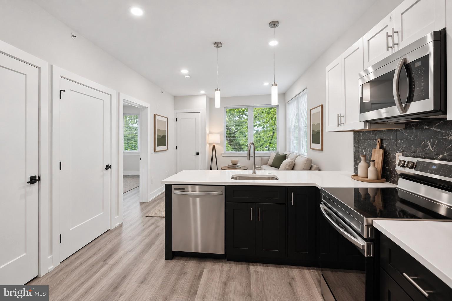 6144 GERMANTOWN AVENUE C11