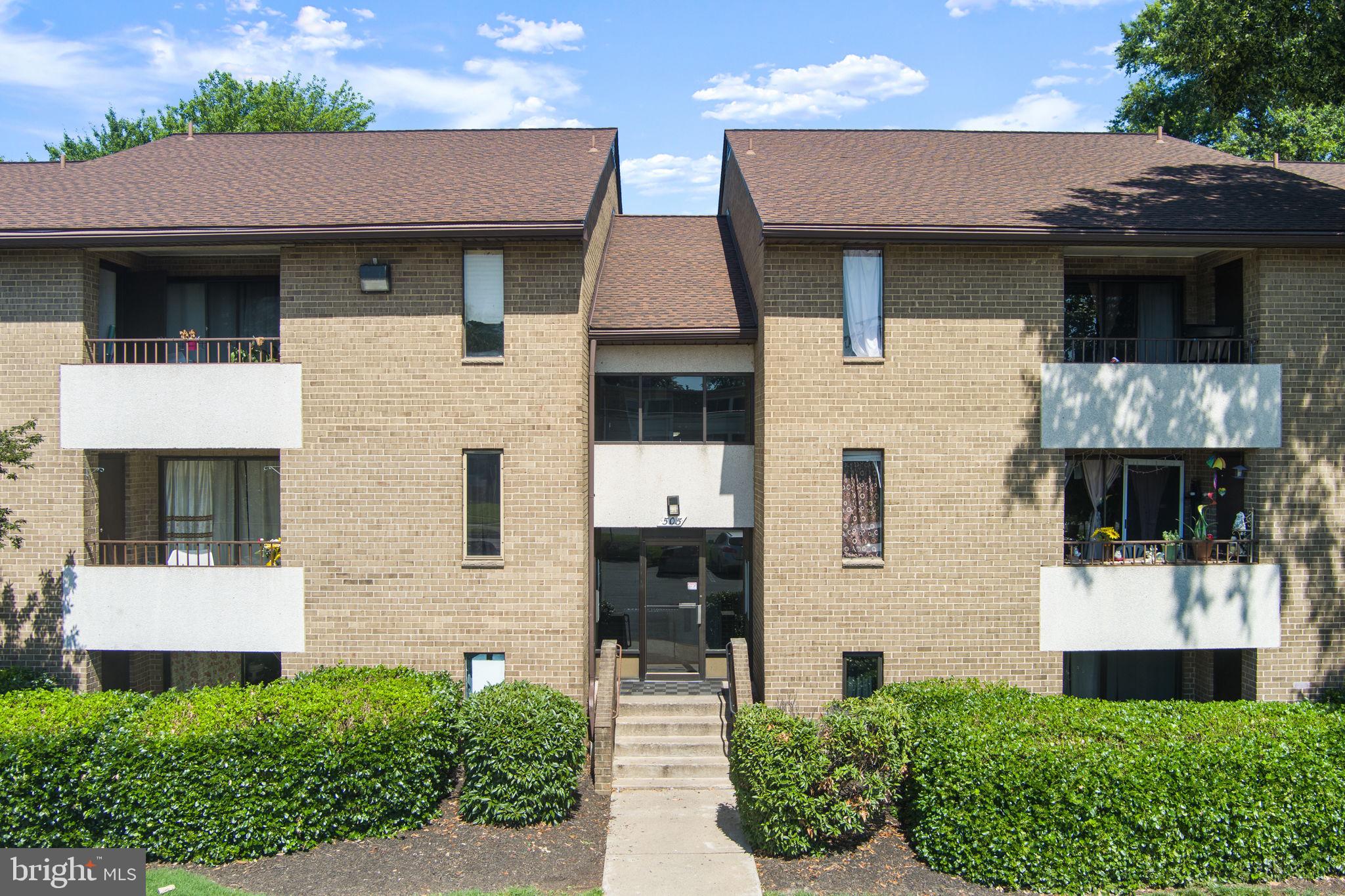 JEFFERSON MEWS - Residential
