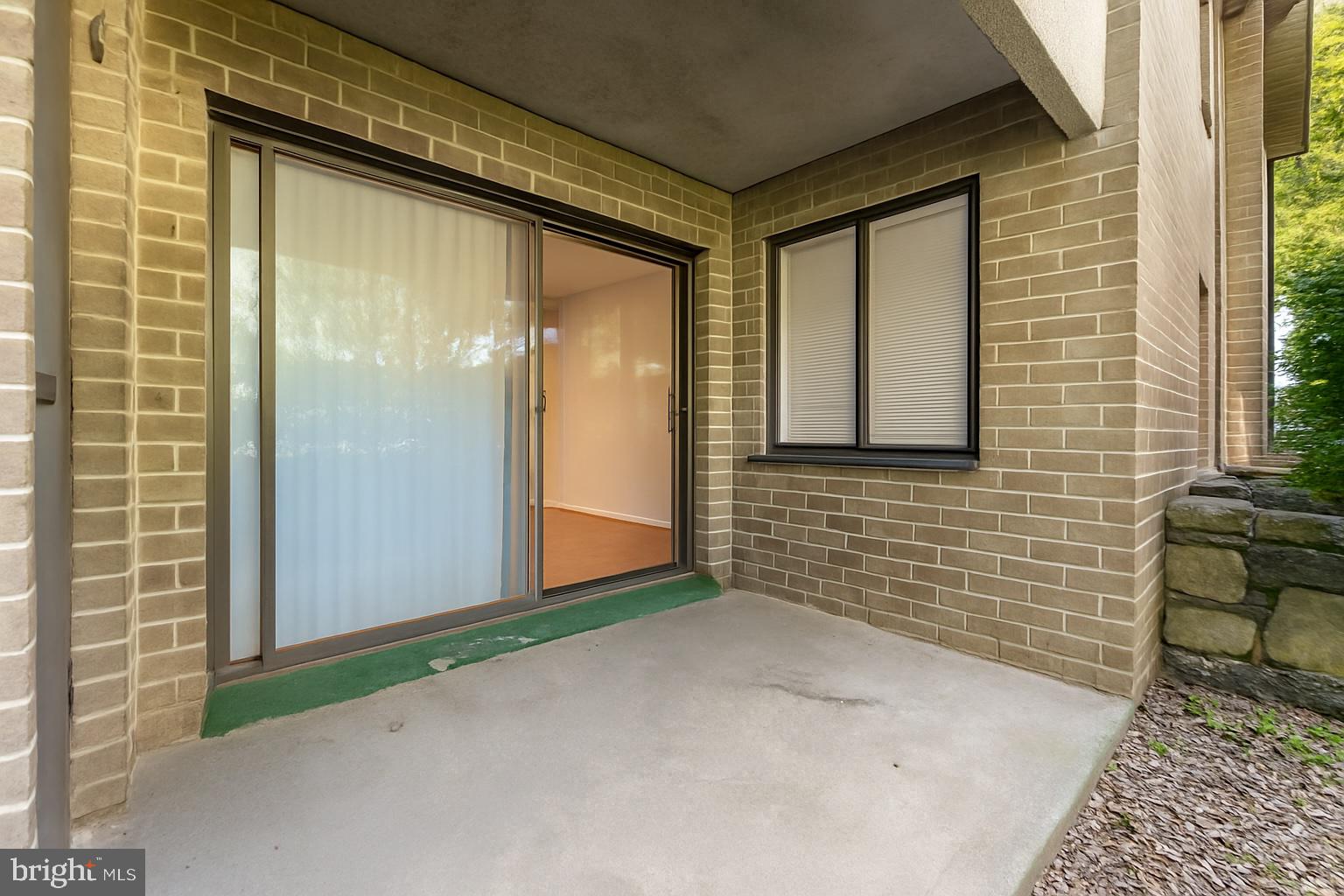 JEFFERSON MEWS - Residential