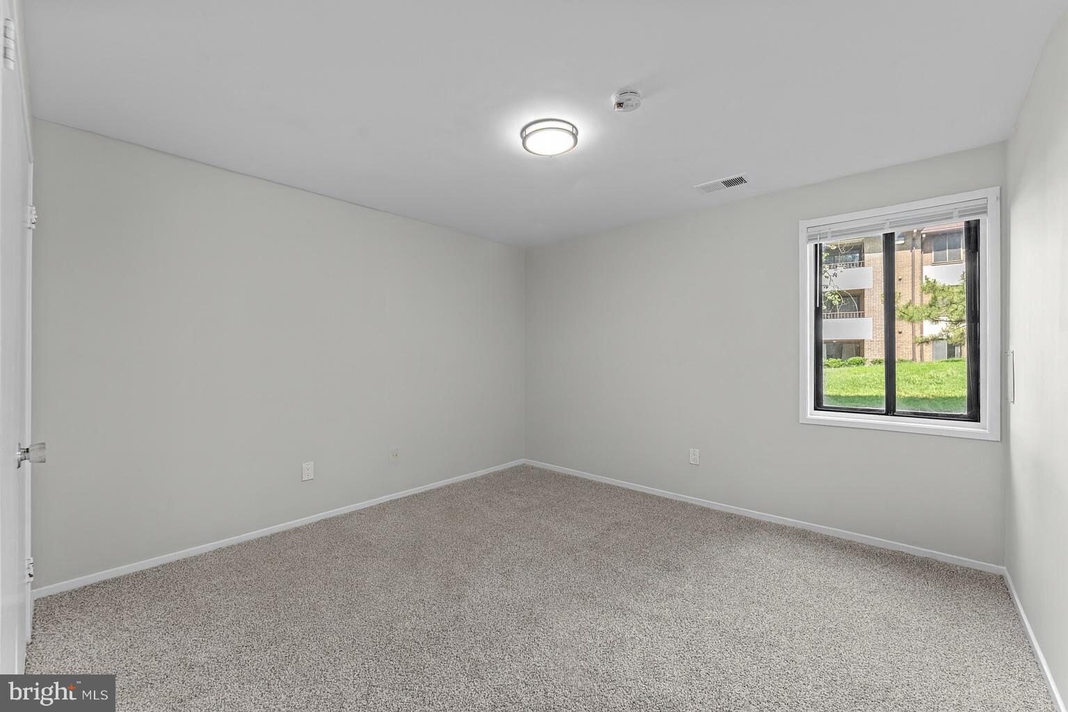 JEFFERSON MEWS - Residential