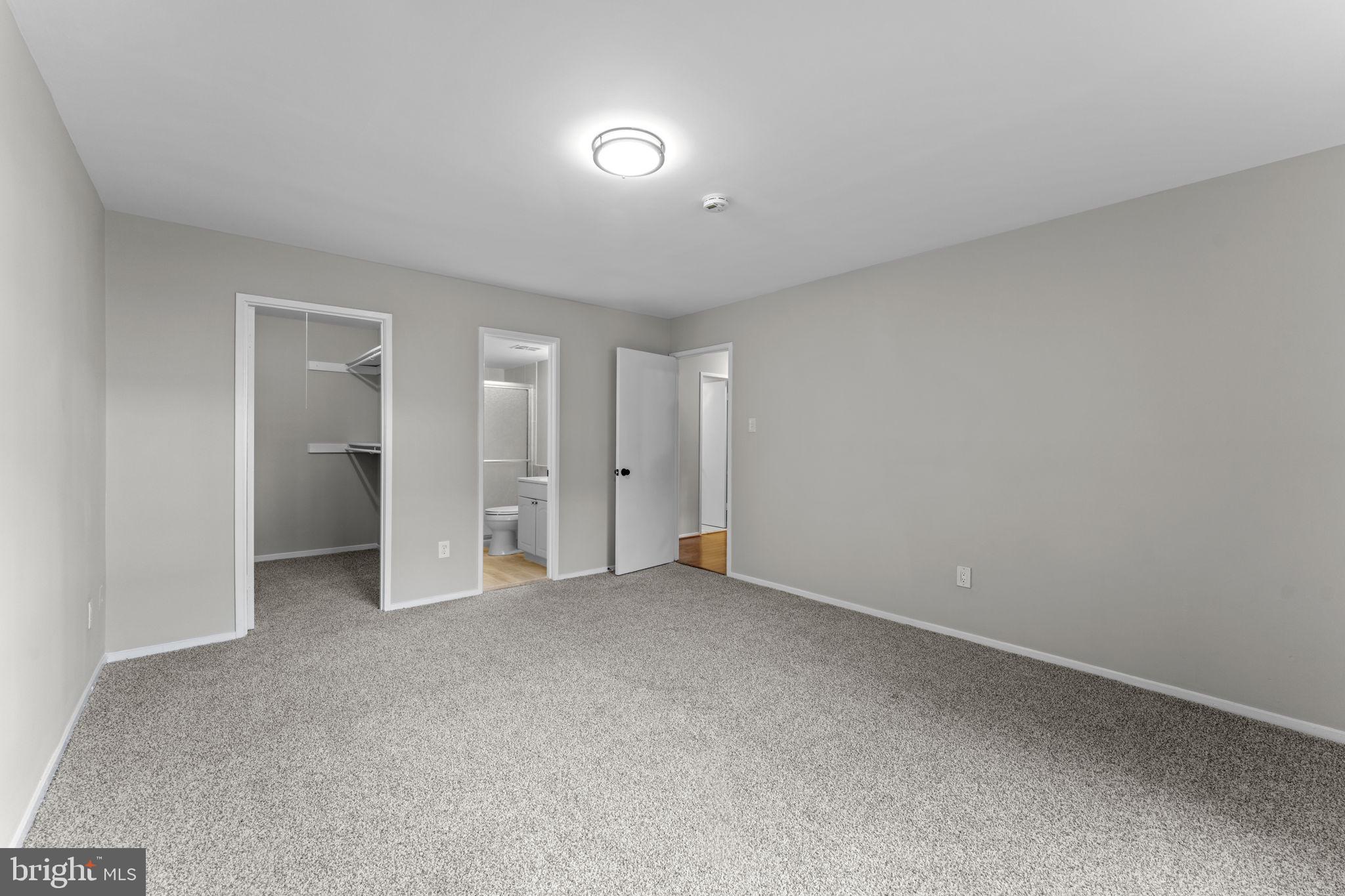 JEFFERSON MEWS - Residential