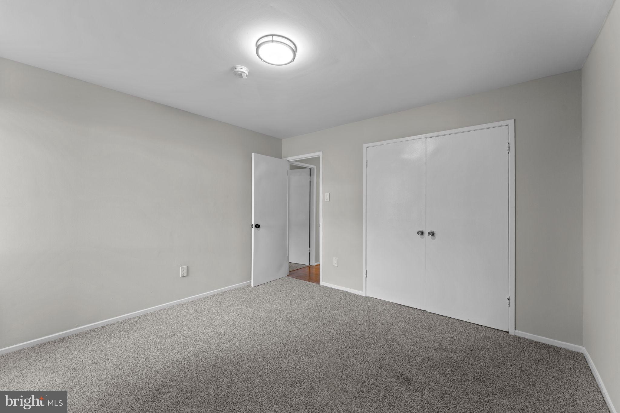 JEFFERSON MEWS - Residential