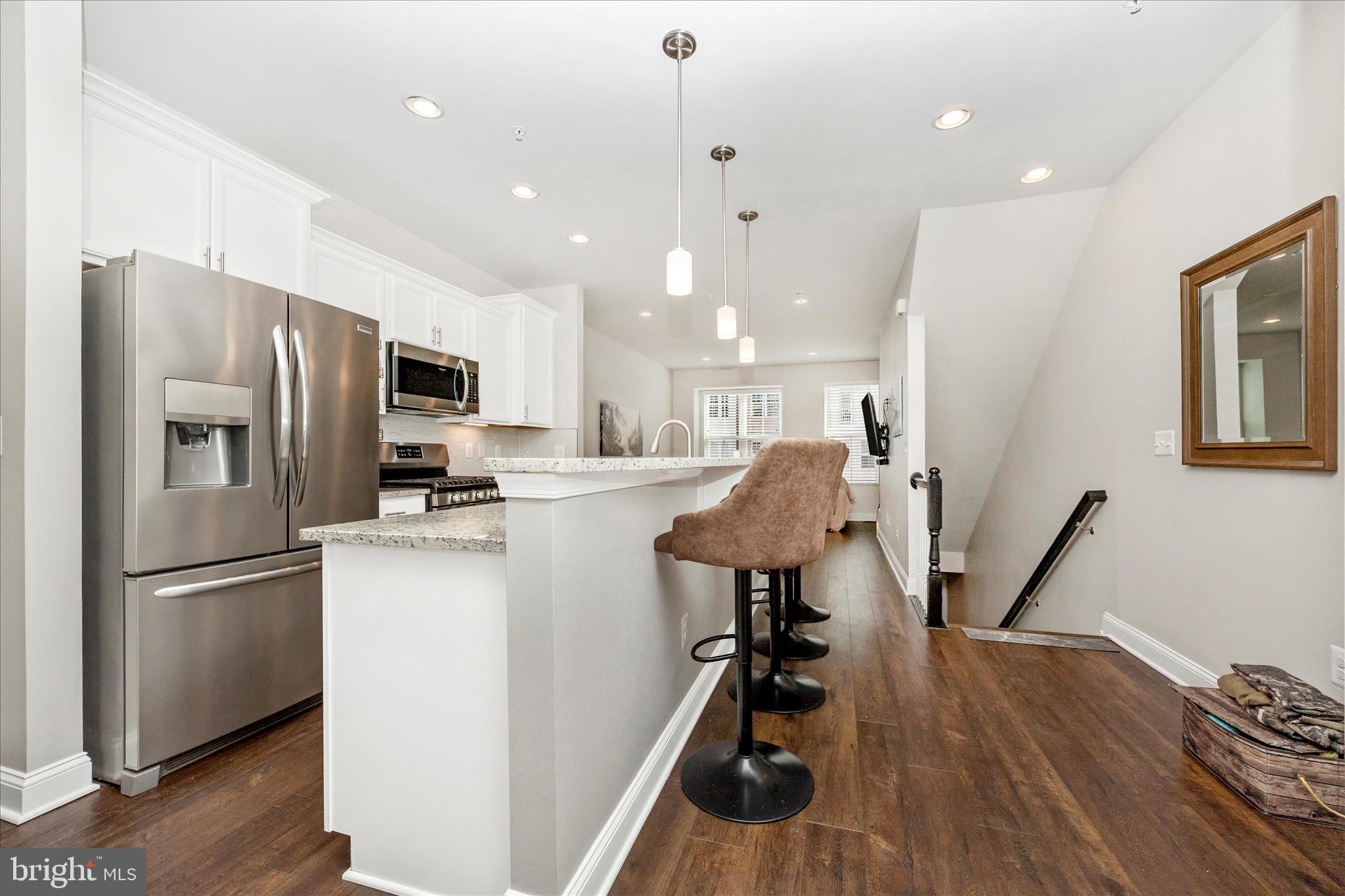 WESTVIEW SOUTH - Residential