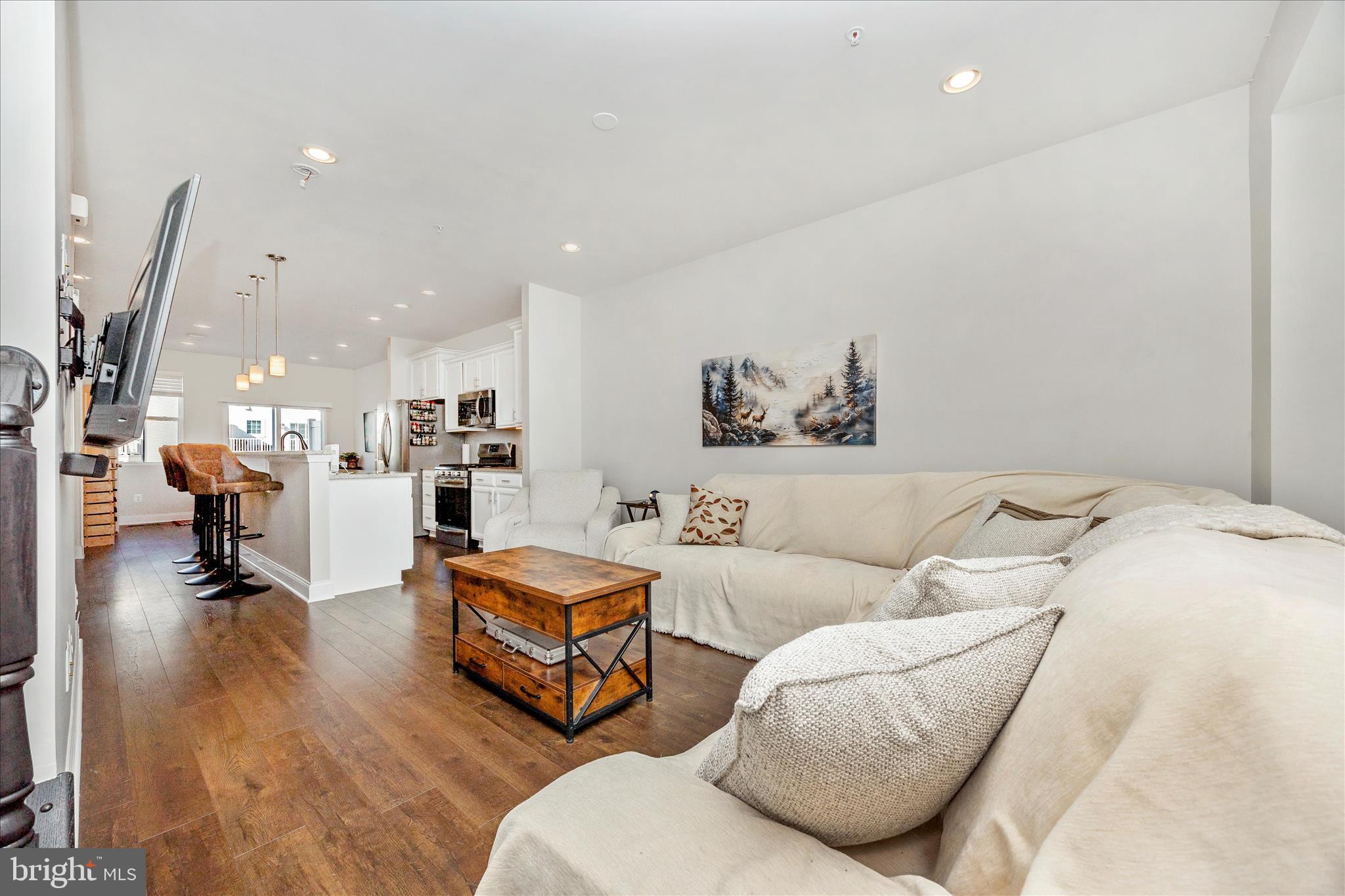 WESTVIEW SOUTH - Residential