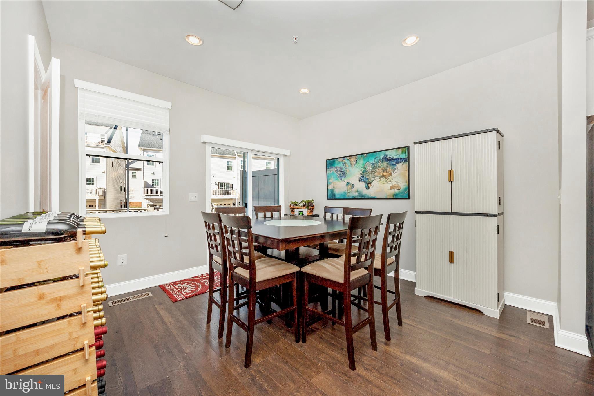 WESTVIEW SOUTH - Residential