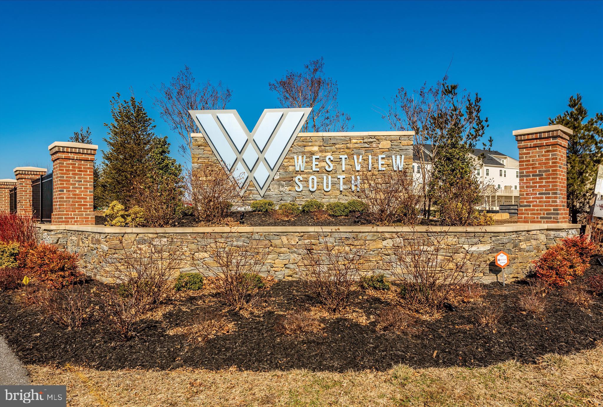 WESTVIEW SOUTH - Residential