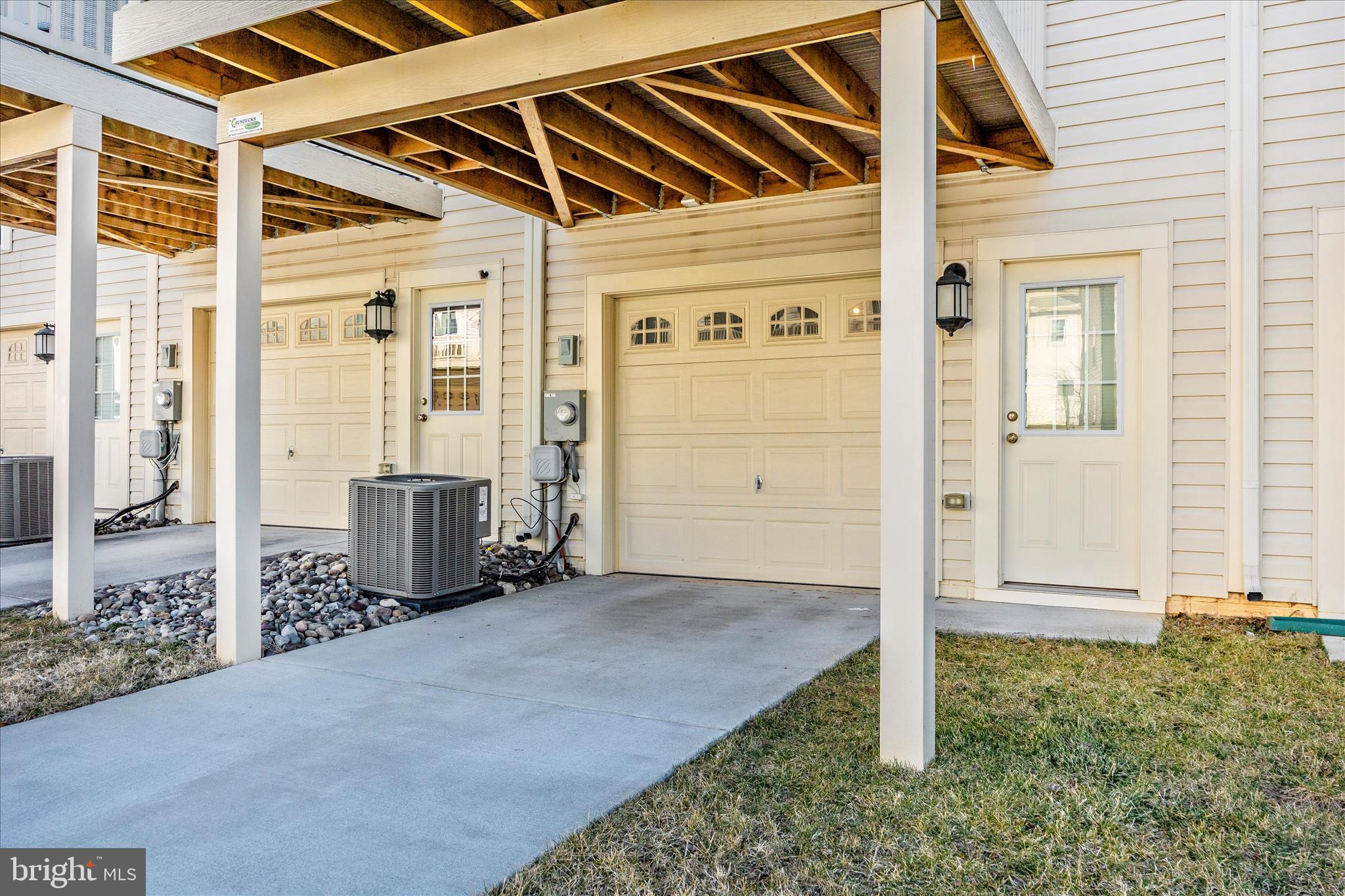 WESTVIEW SOUTH - Residential