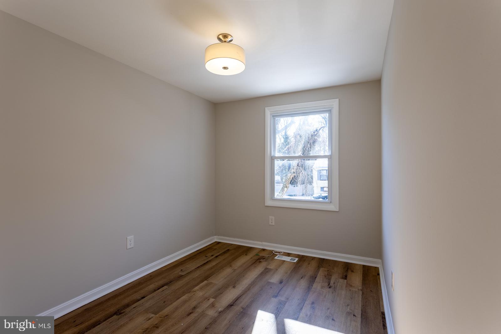 RIVERDALE FOREST - Residential