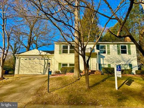 296 BERKELEY DRIVE SEVERNA PARK MD 21146