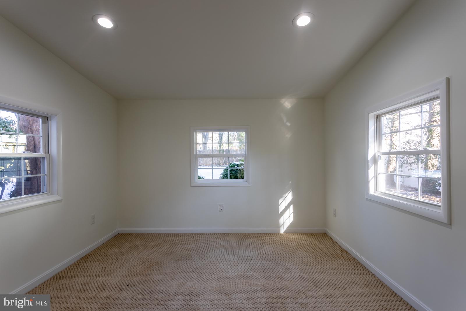 RIVERDALE FOREST - Residential