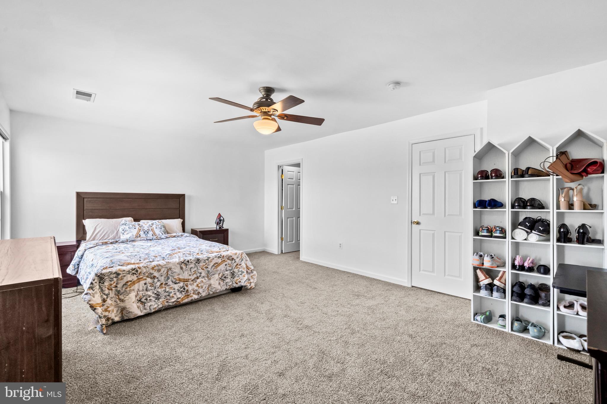 SHEFFIELD MANOR - Residential