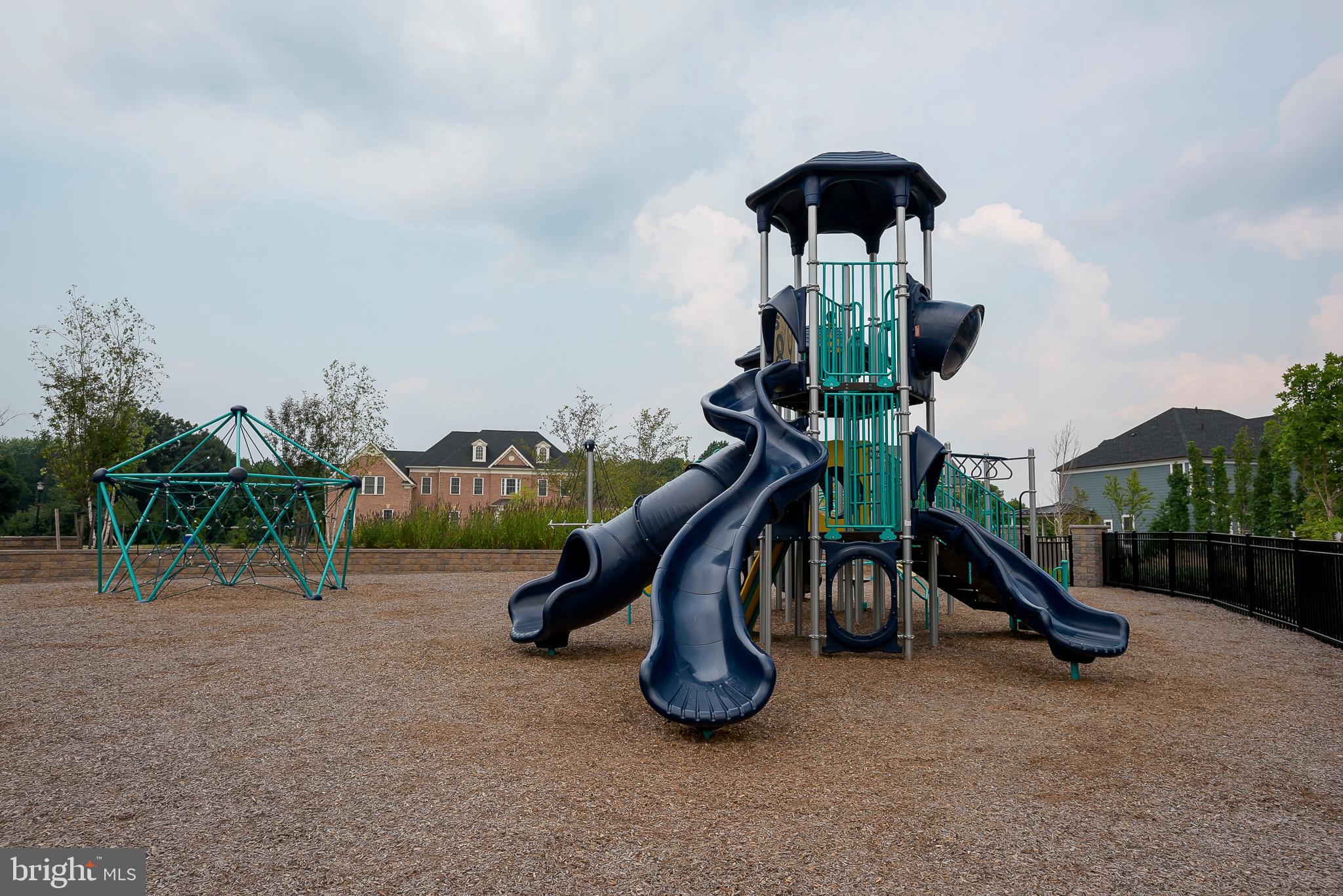 MAPLE LAWN - Residential Lease