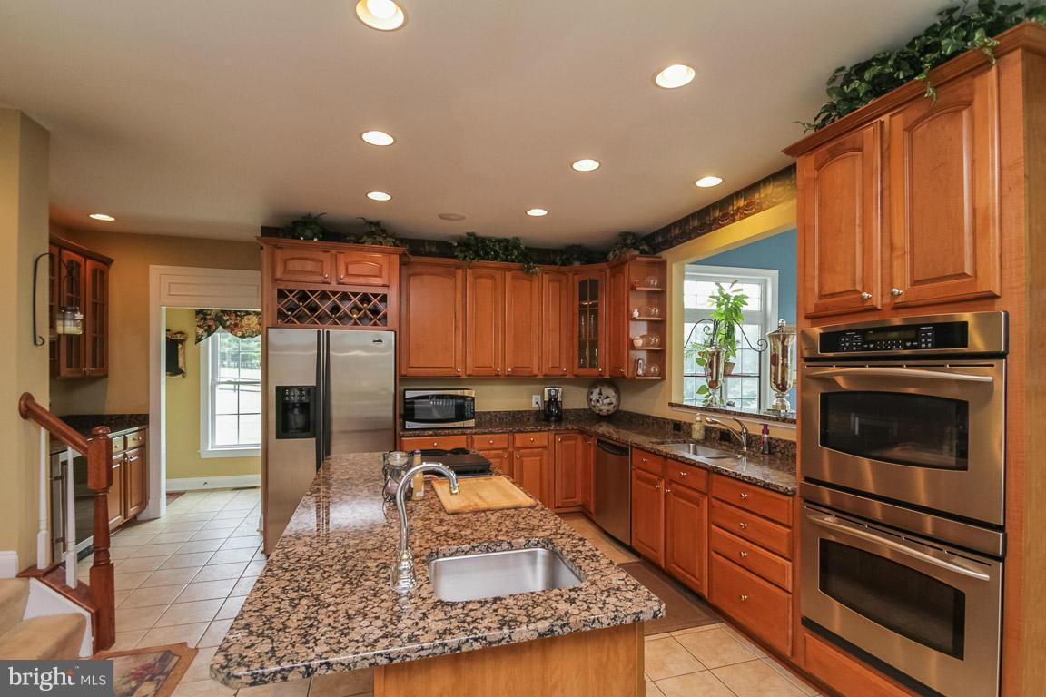 WATERLOO FARMS - Farm