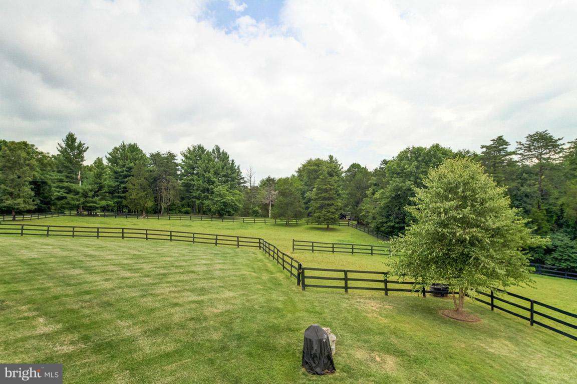 WATERLOO FARMS - Farm