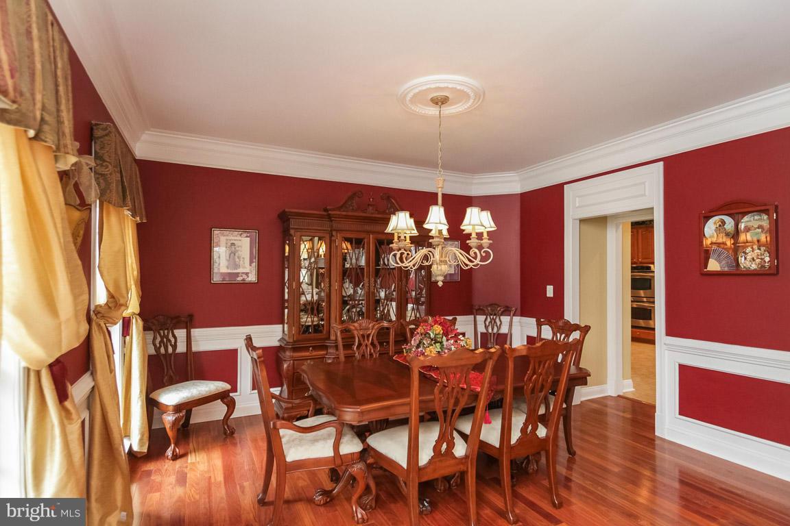 WATERLOO FARMS - Farm