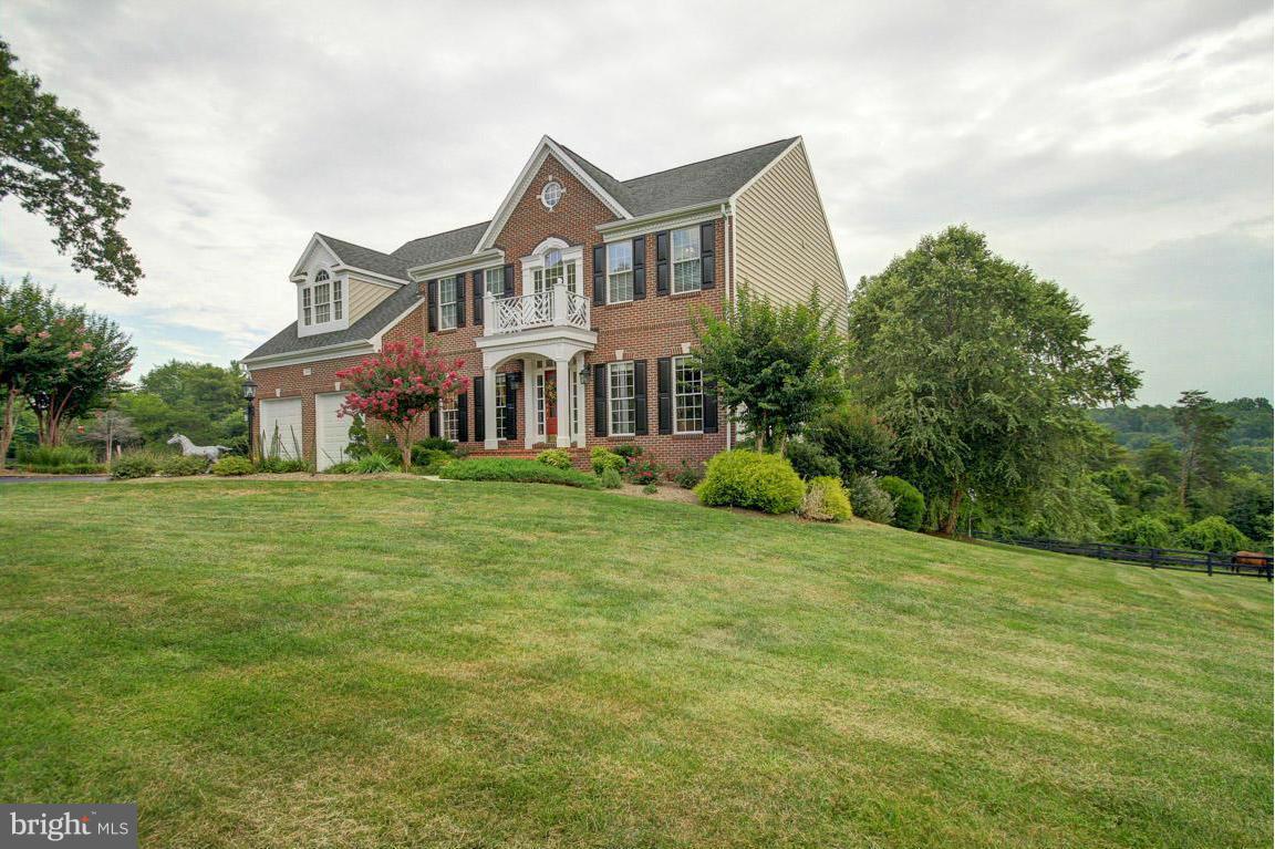 WATERLOO FARMS - Farm