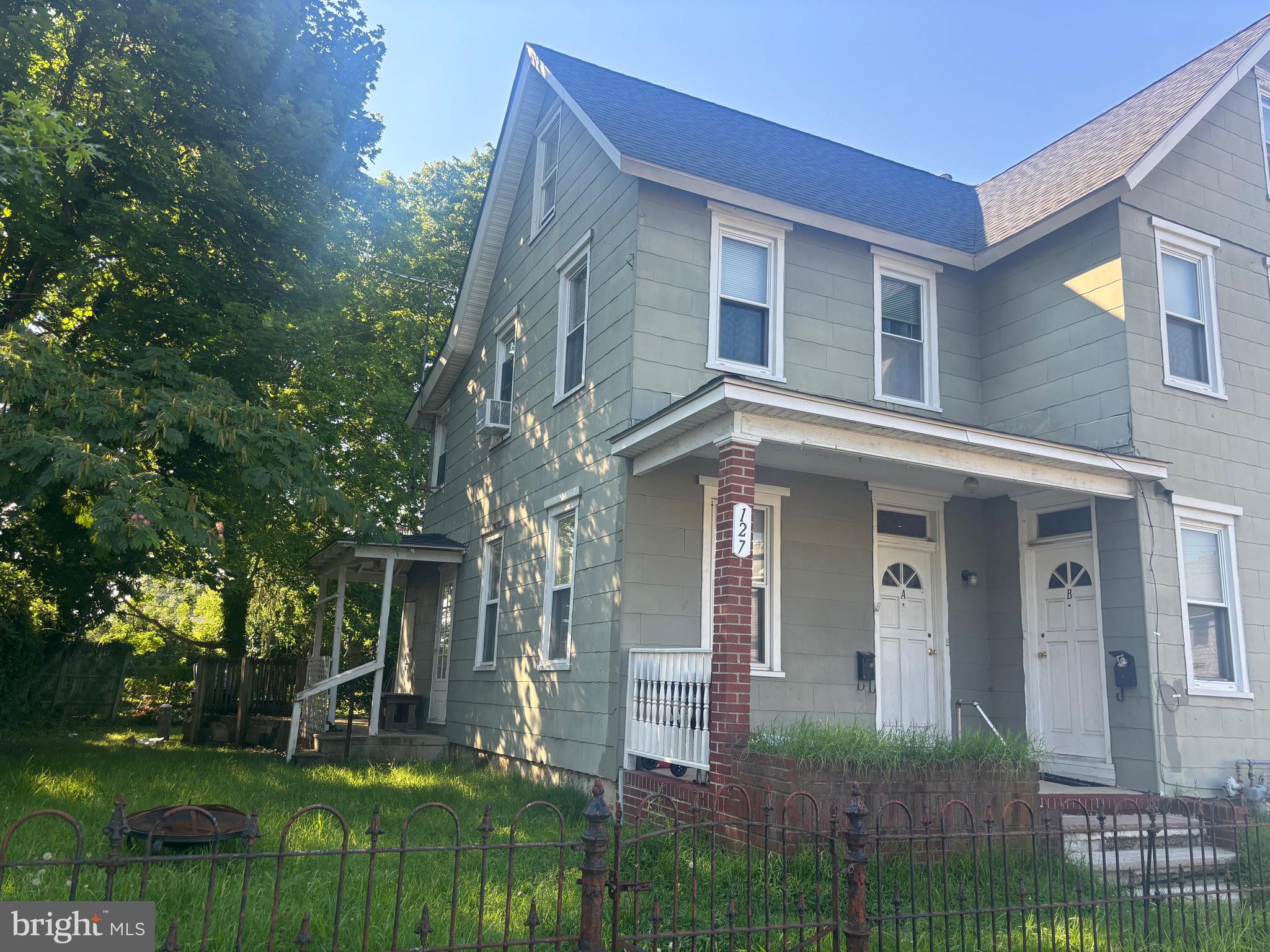 127 SEVENTH STREET