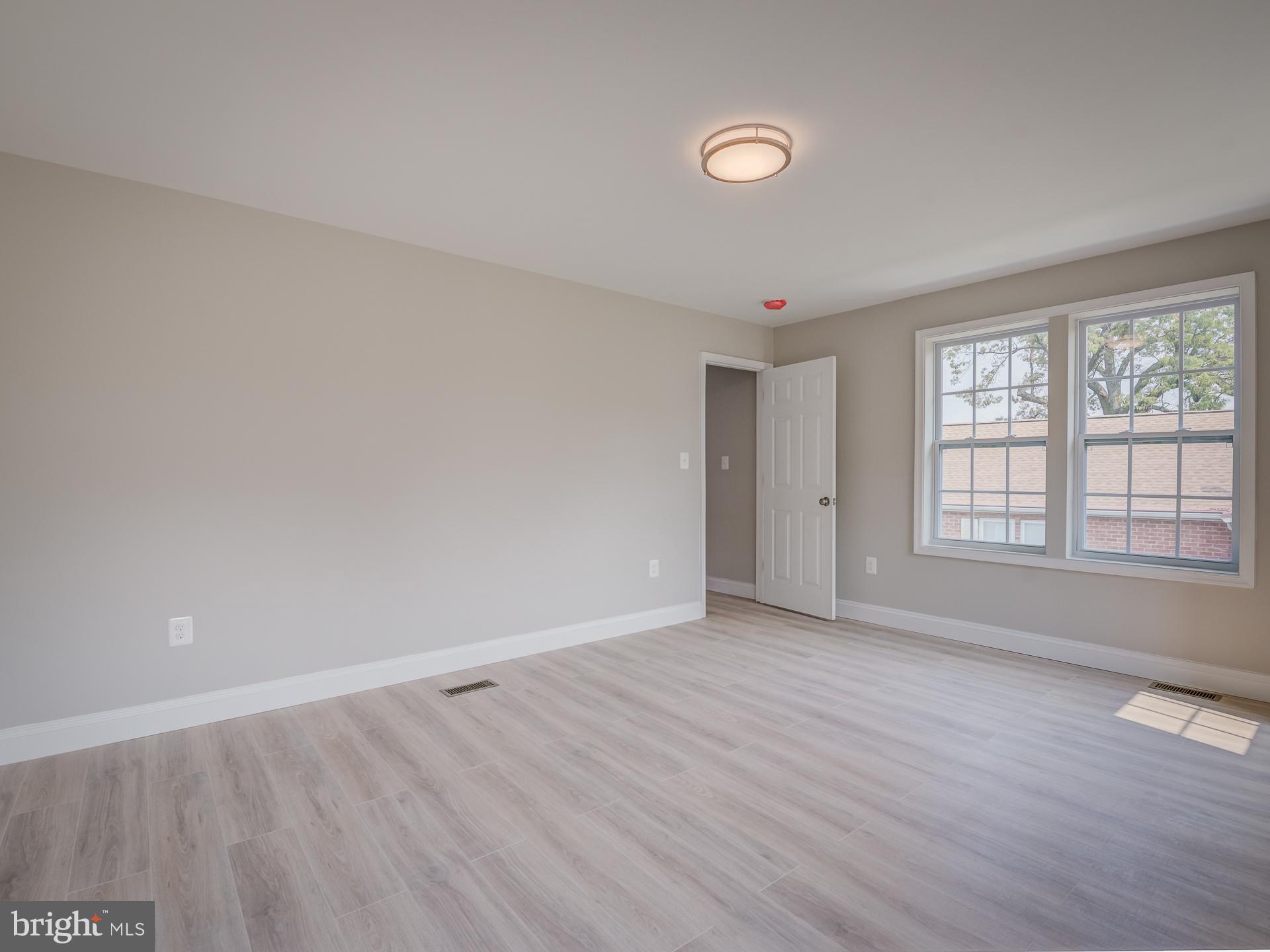 CAPITOL HEIGHTS - Residential