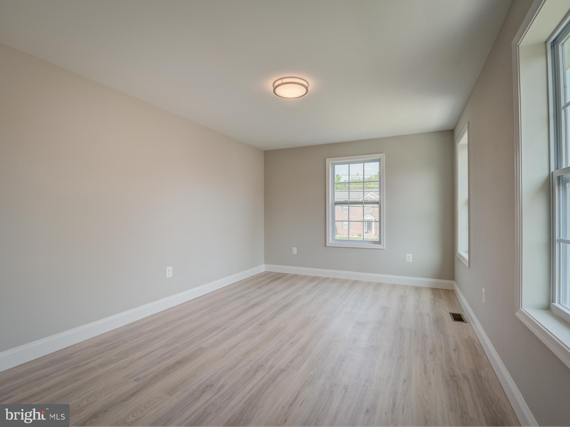 CAPITOL HEIGHTS - Residential