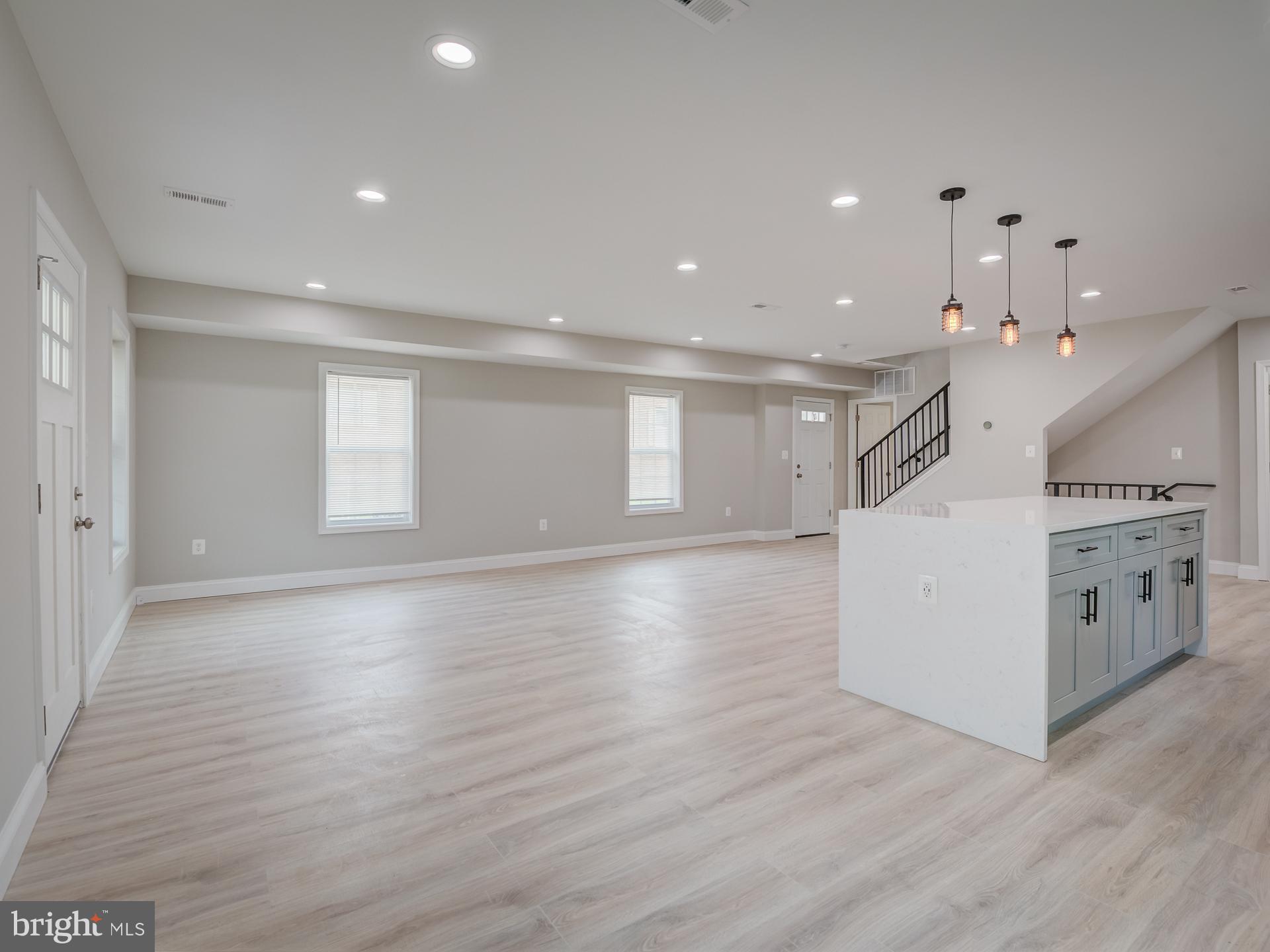 CAPITOL HEIGHTS - Residential