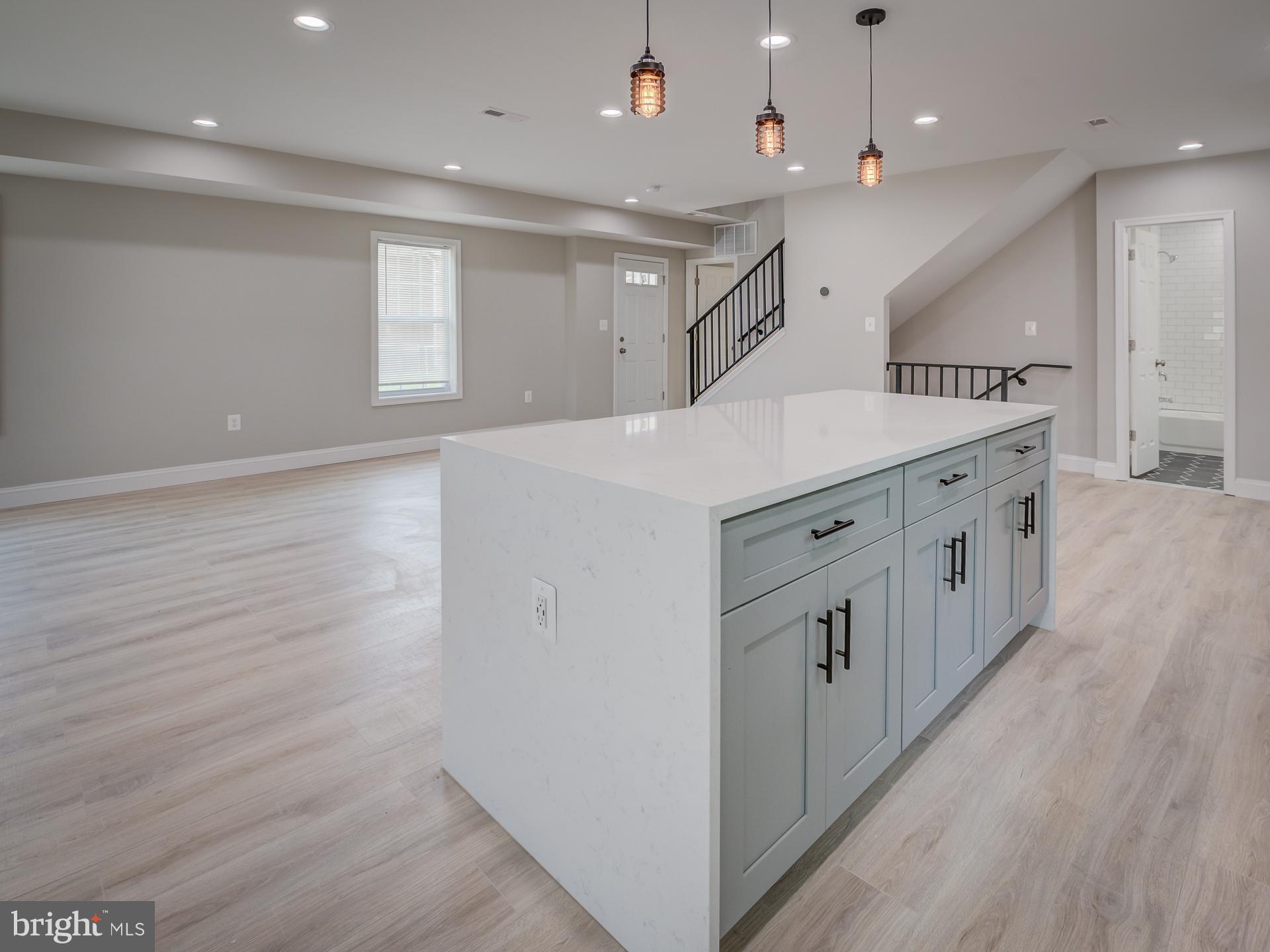 CAPITOL HEIGHTS - Residential