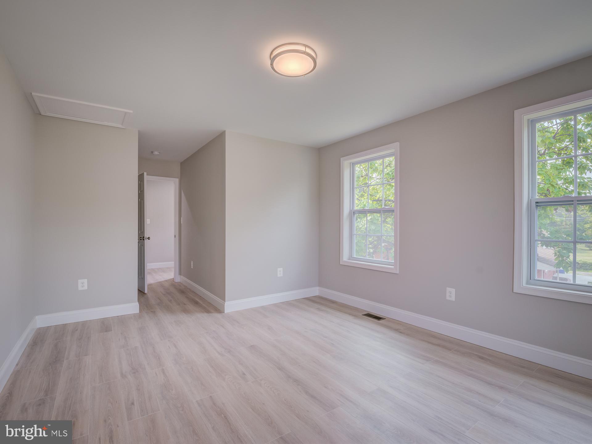 CAPITOL HEIGHTS - Residential