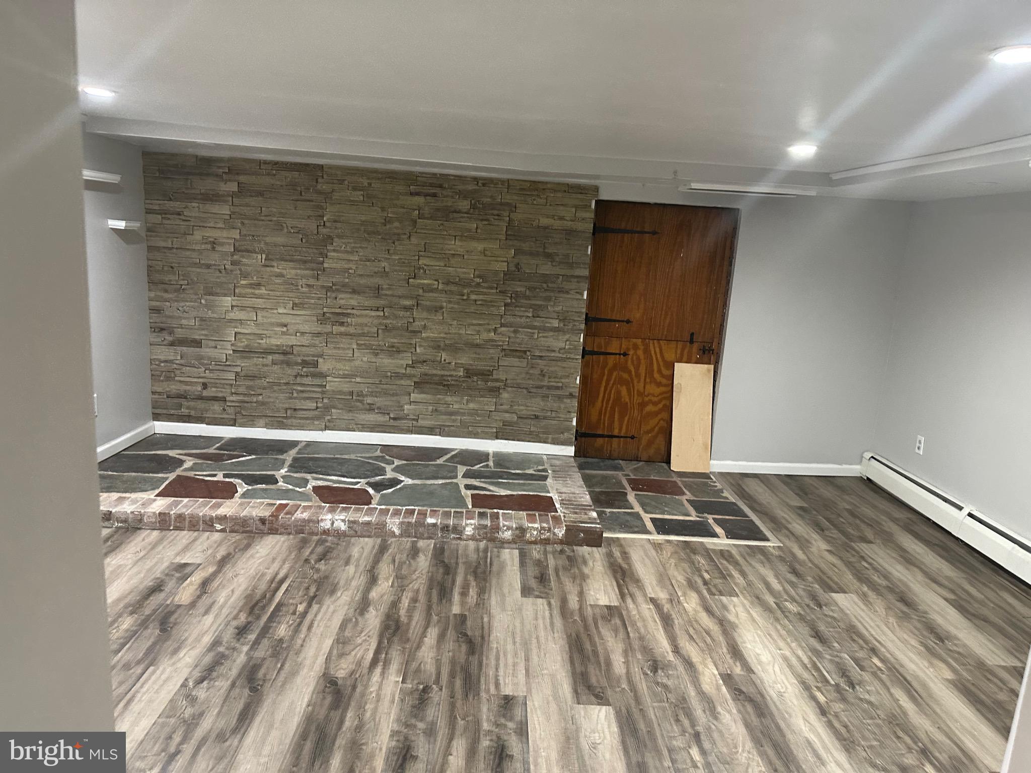 HARRIMAN - Residential Lease