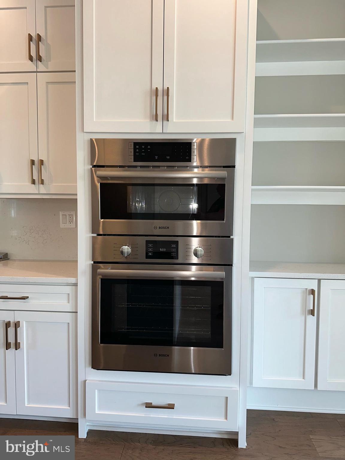 RIVERPLACE - Residential