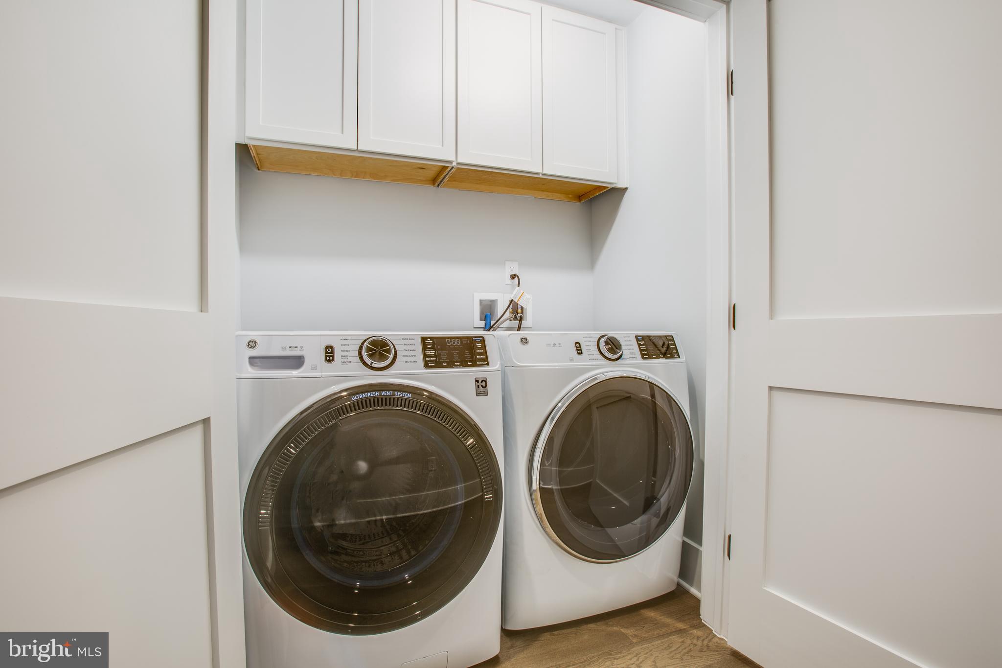 RIVERPLACE - Residential