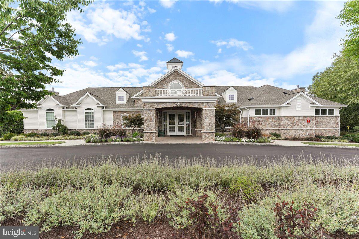 REGENCY AT PROVIDENC - Residential