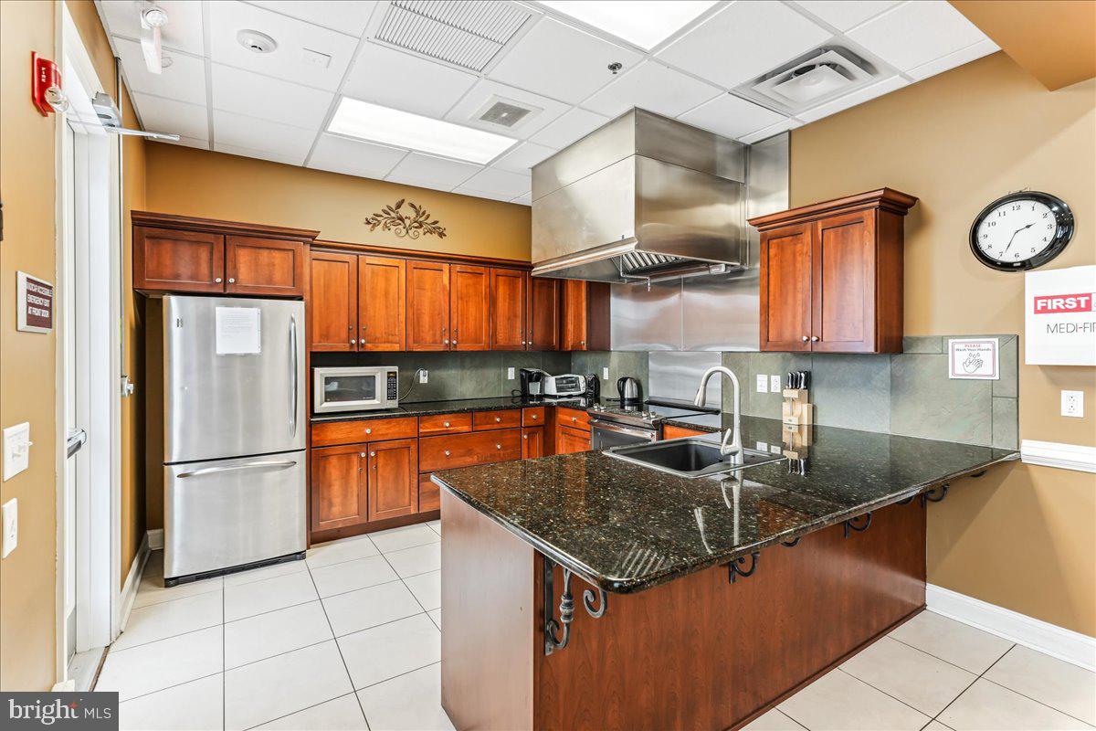 REGENCY AT PROVIDENC - Residential