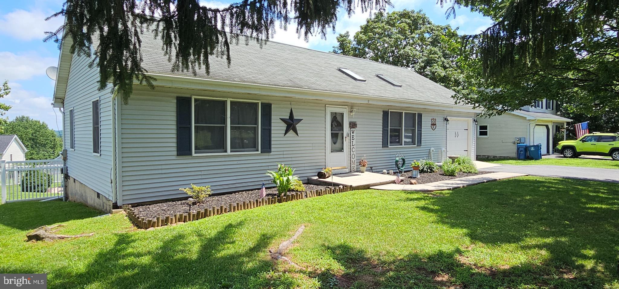 619 OVERLOOK DRIVE