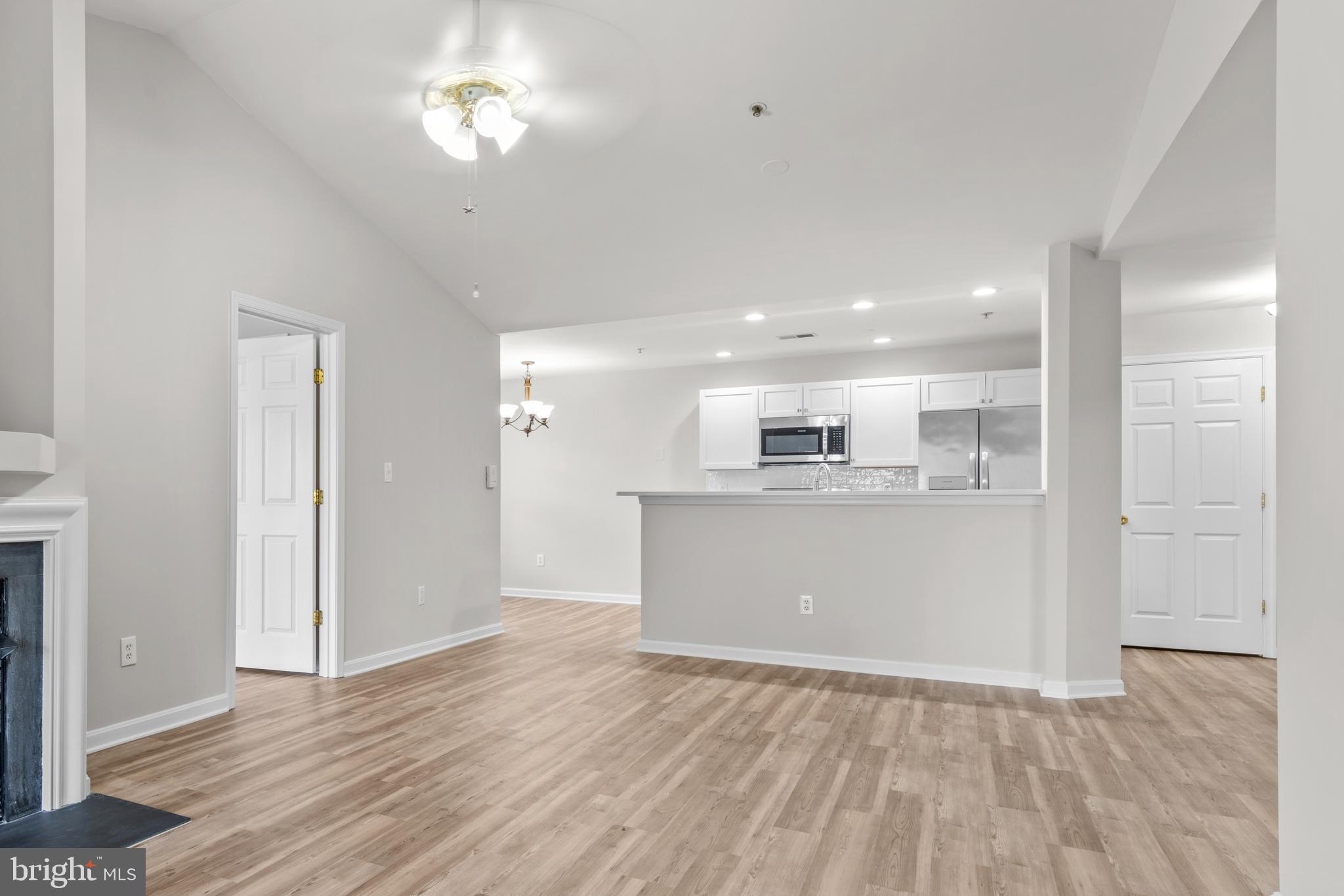 TIDEWATER COLONY - Residential