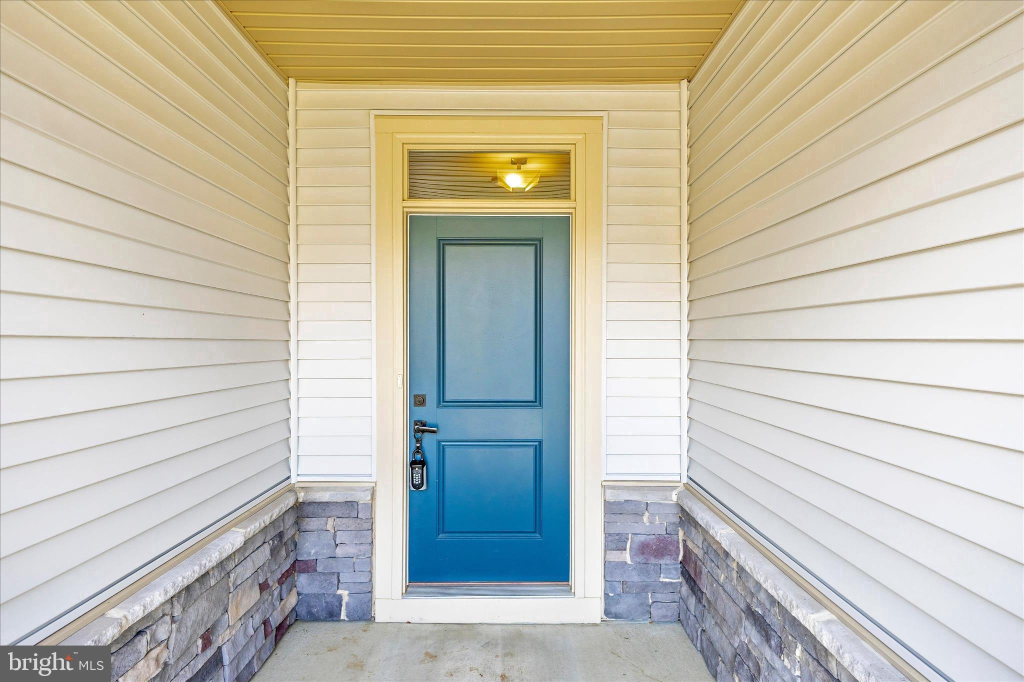 LAKE LINGANORE - Residential