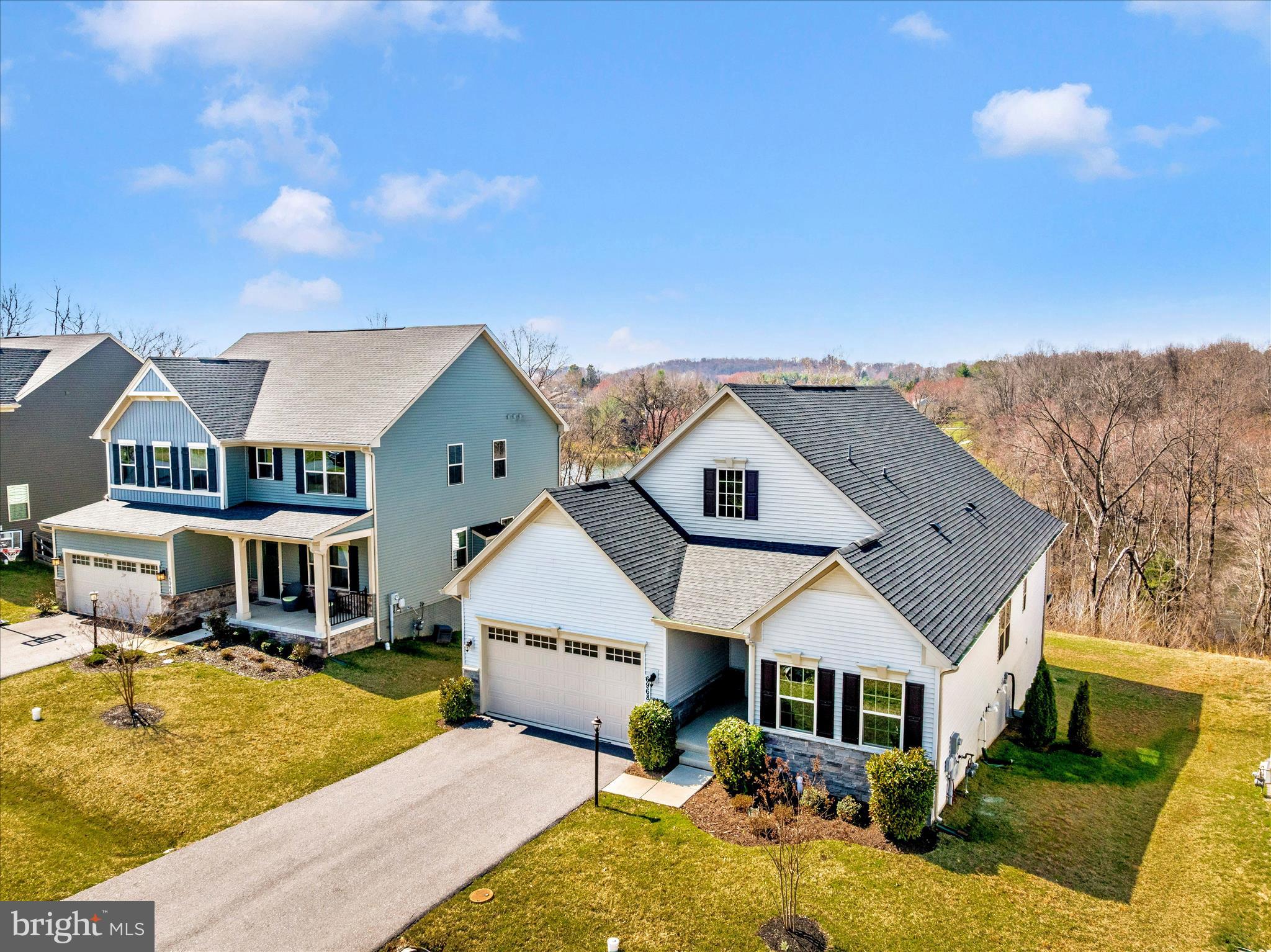 LAKE LINGANORE - Residential