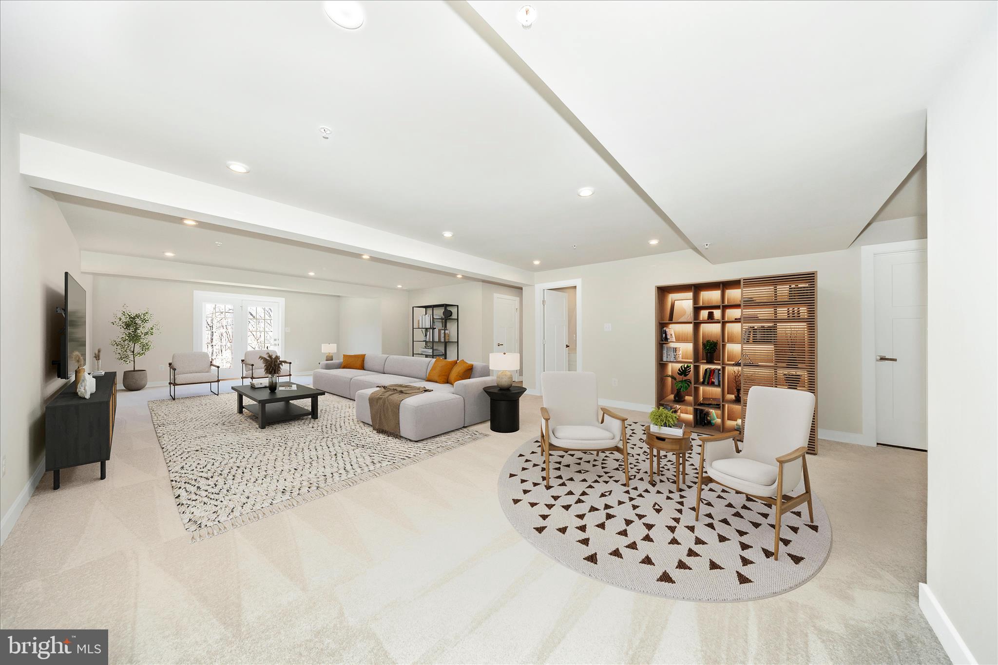 LAKE LINGANORE - Residential