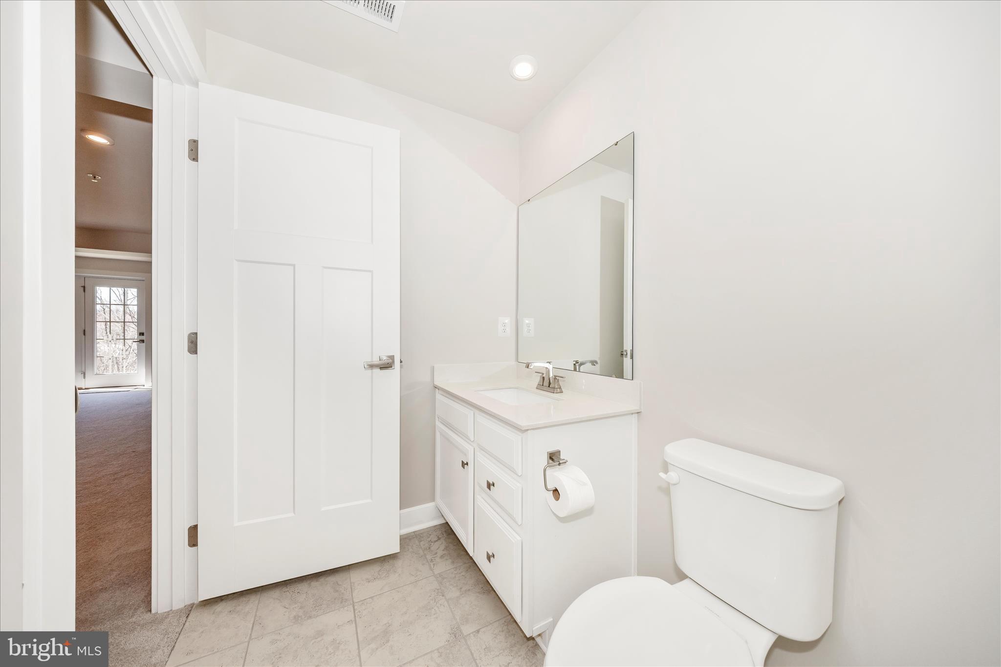 LAKE LINGANORE - Residential