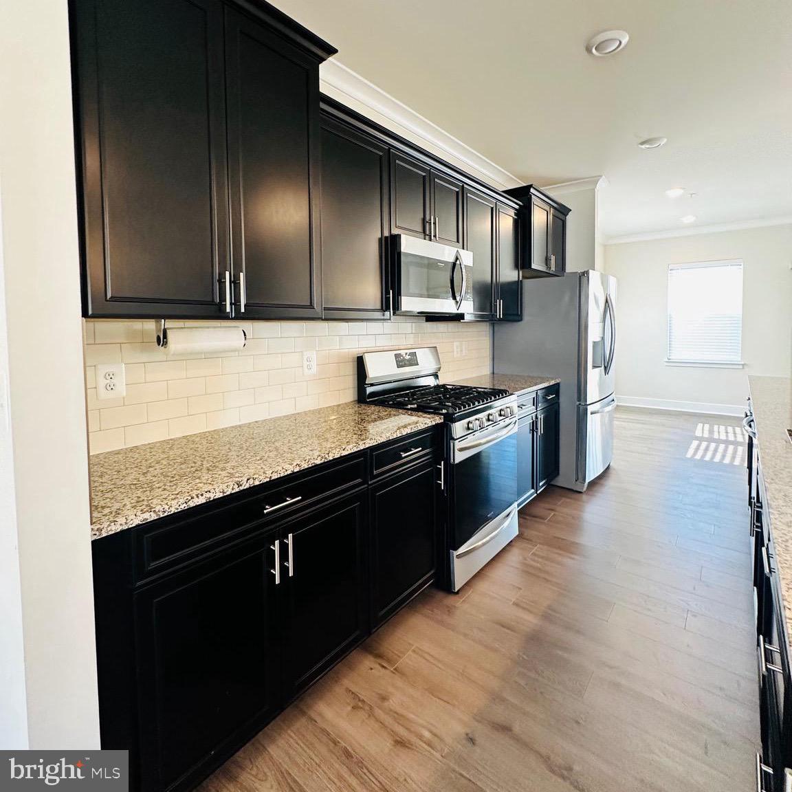 STONEHAVEN - Residential Lease