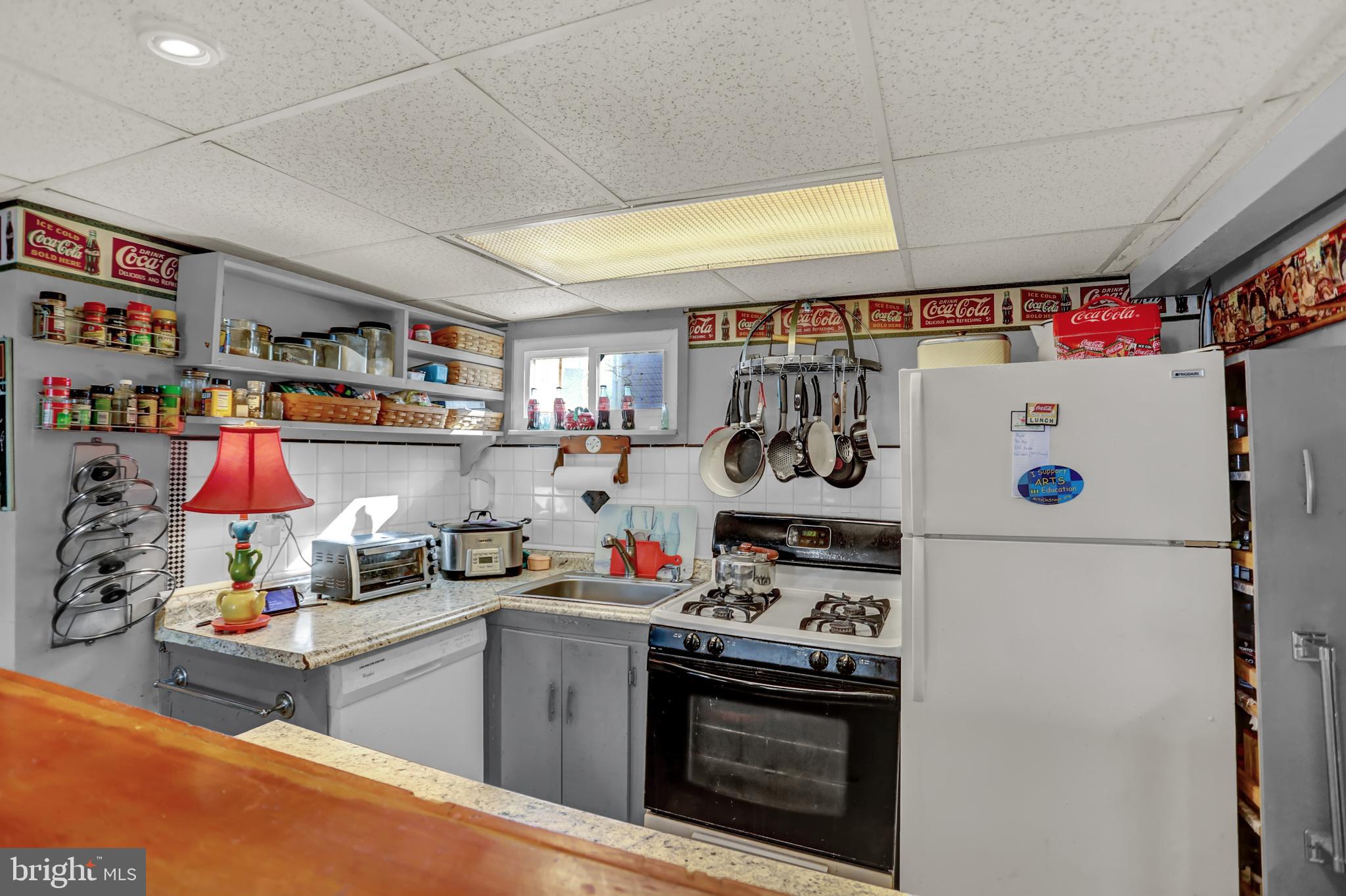 WOODSIDE - Residential