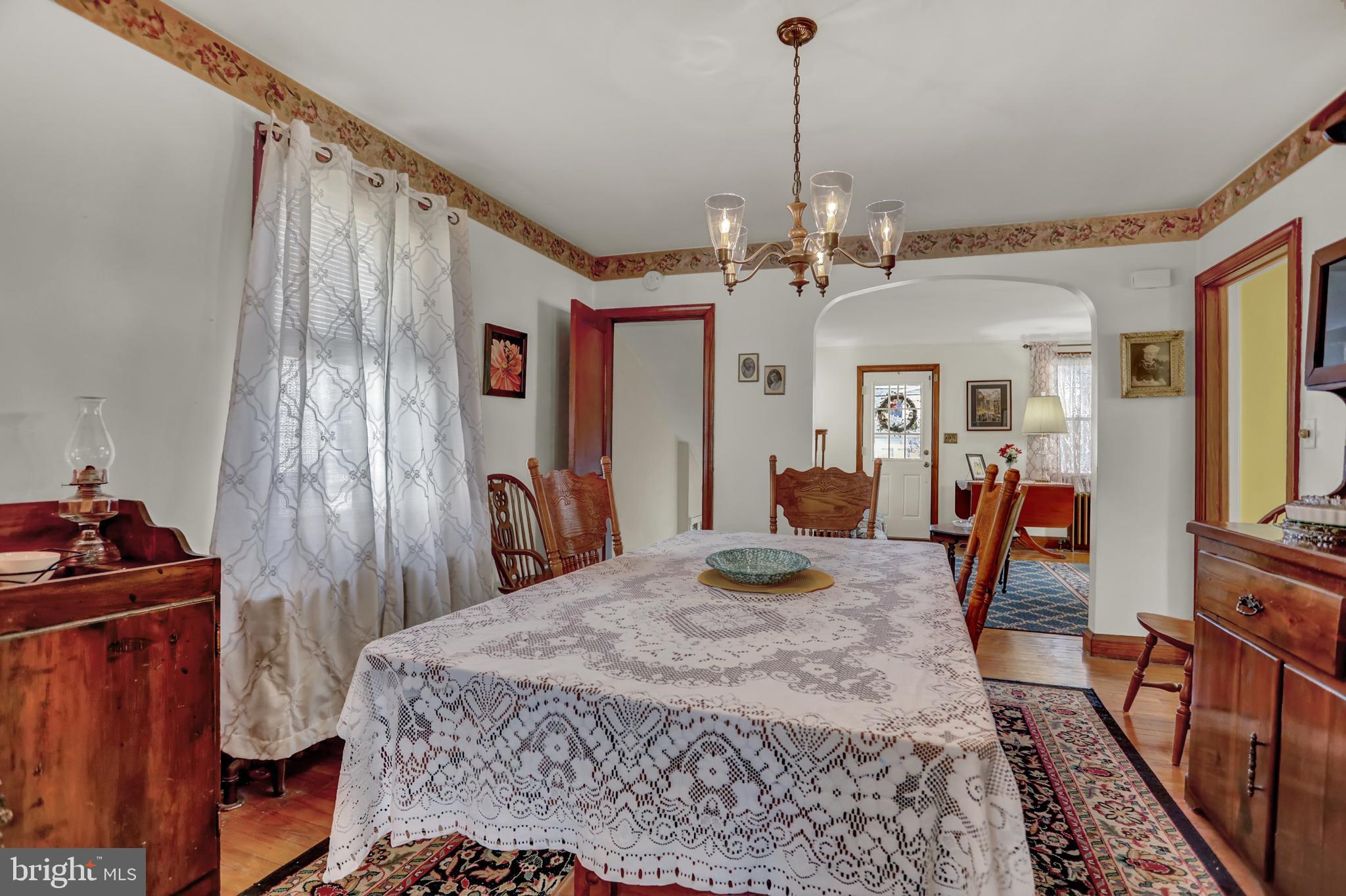 WOODSIDE - Residential