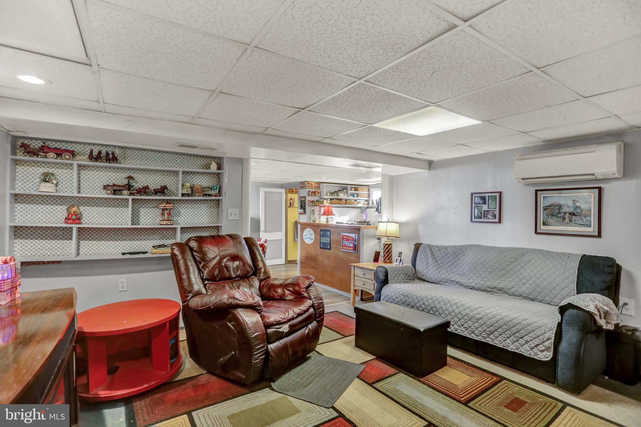 WOODSIDE - Residential