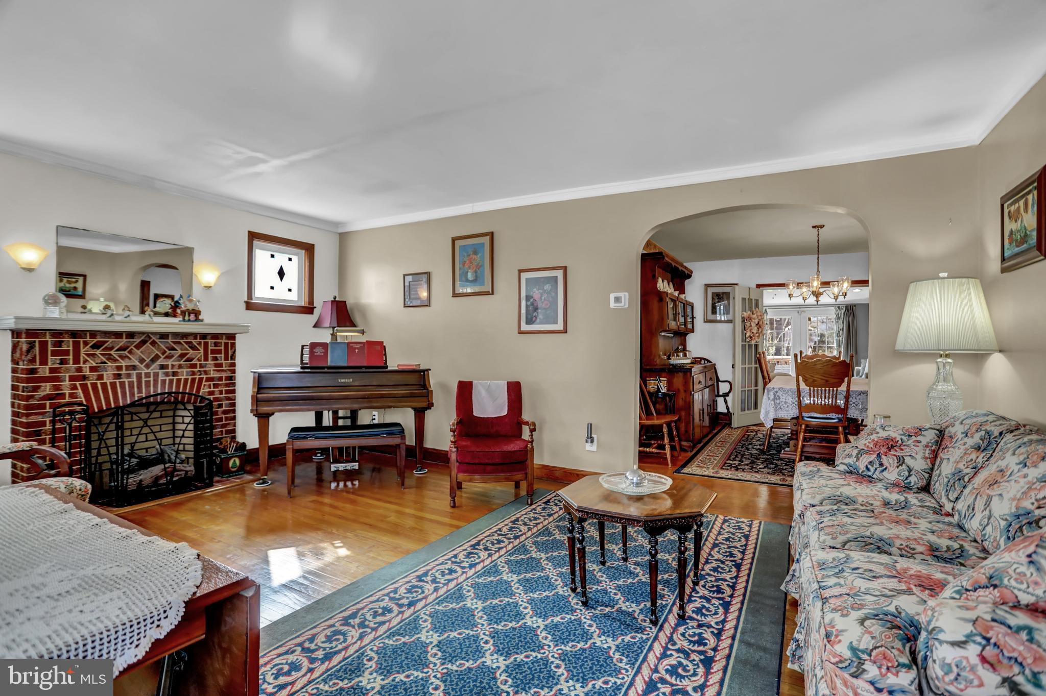 WOODSIDE - Residential