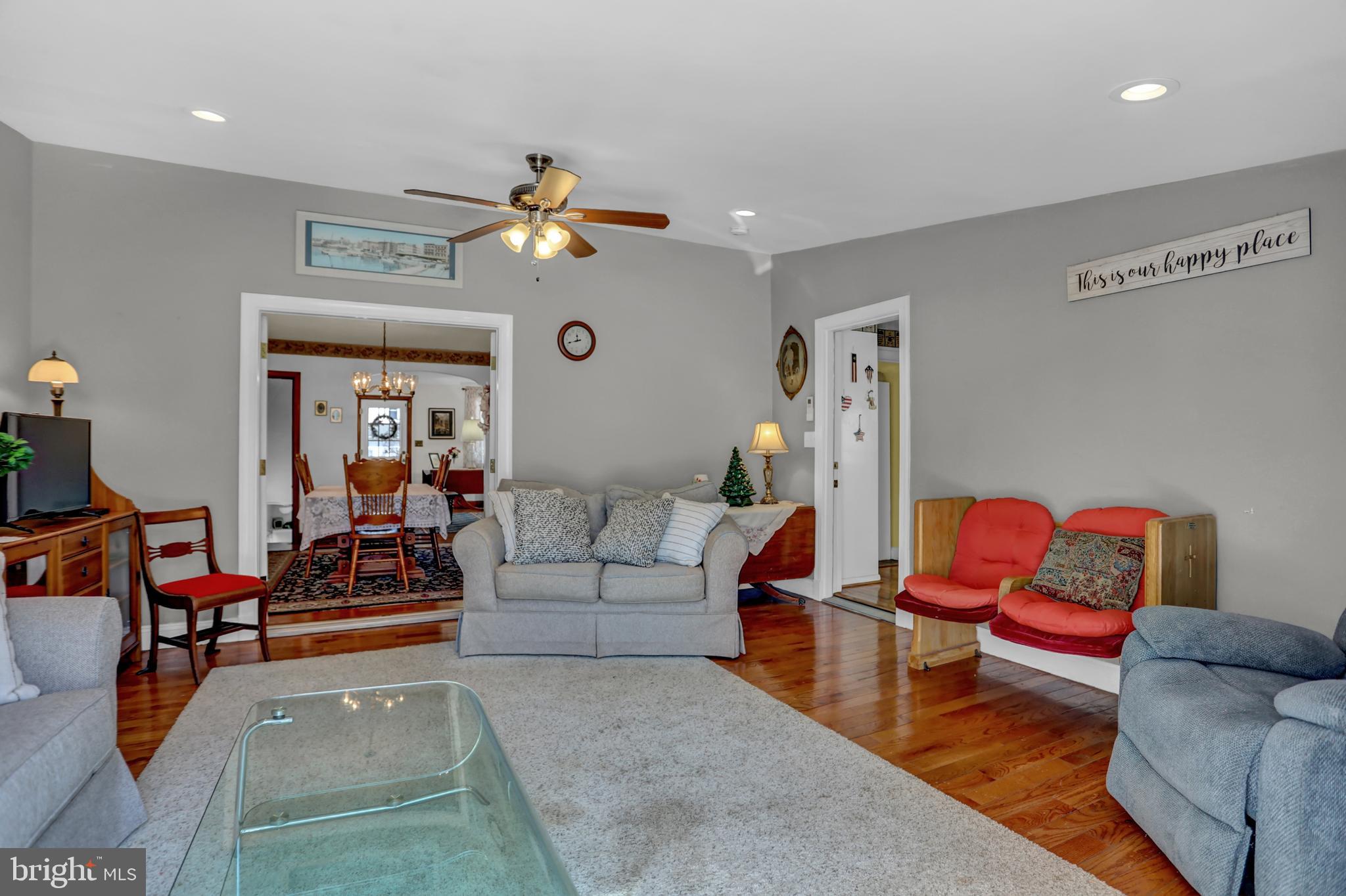 WOODSIDE - Residential