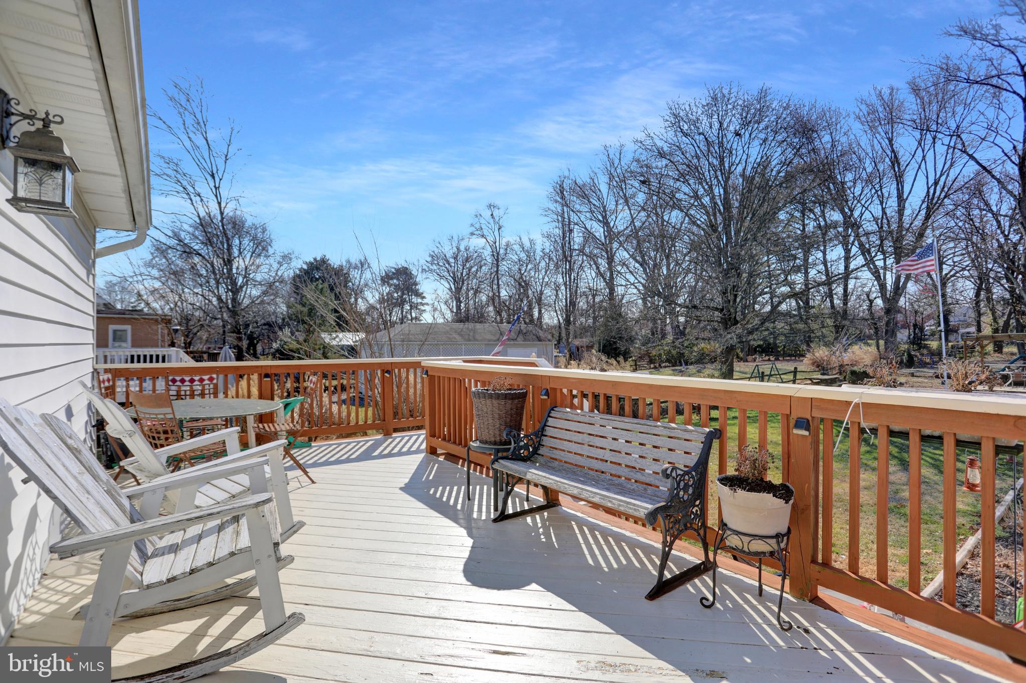 WOODSIDE - Residential