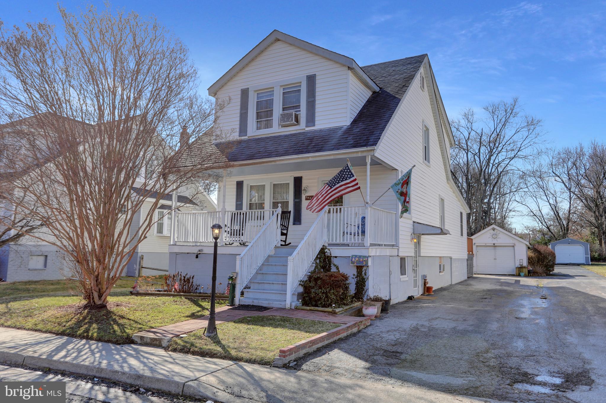 WOODSIDE - Residential