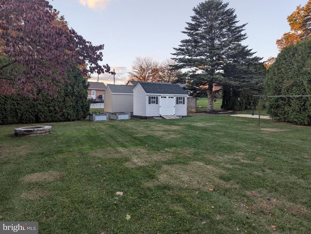 Photo of 15 Clearview Dr, LEBANON, PA 17042 (MLS # PALN2023422)